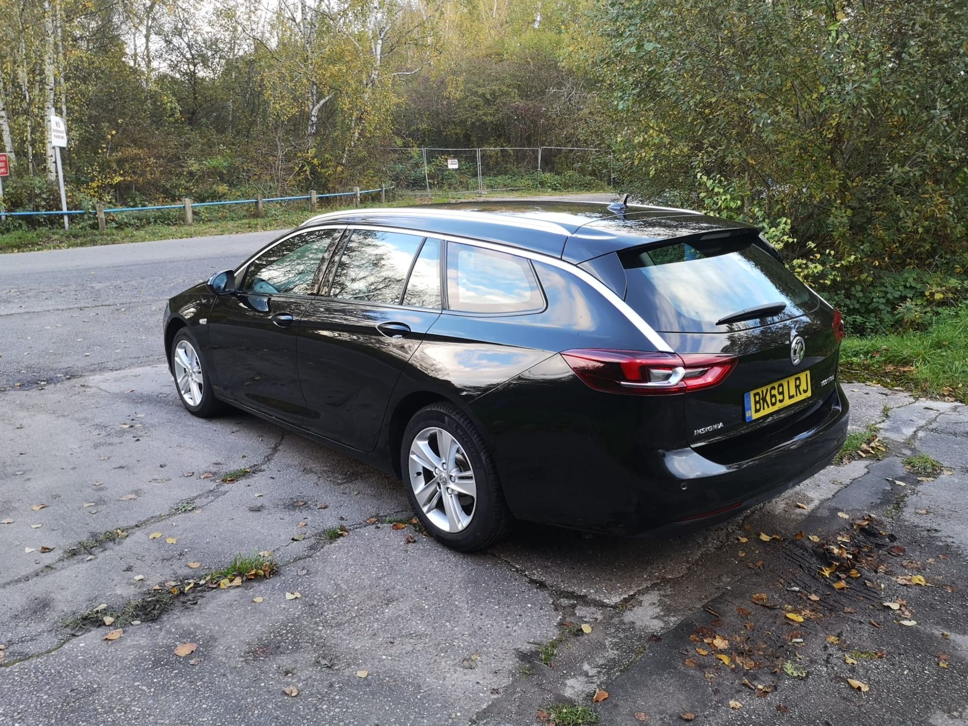 2019 VAUXHALL INSIGNIA TECH LINE NAV E-TEC D BLACK ESTATE *NO VAT* - Image 4 of 14