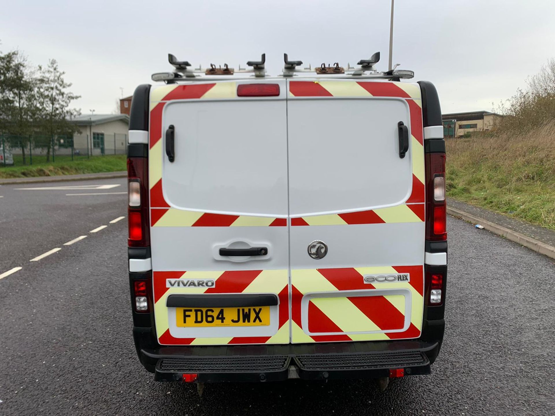 2014/64 REG VAUXHALL VIVARO 2900 CDTI ECOFLEX 1.6 DIESEL PANEL VAN, SHOWING 1 FORMER KEEPER *NO VAT* - Image 5 of 19