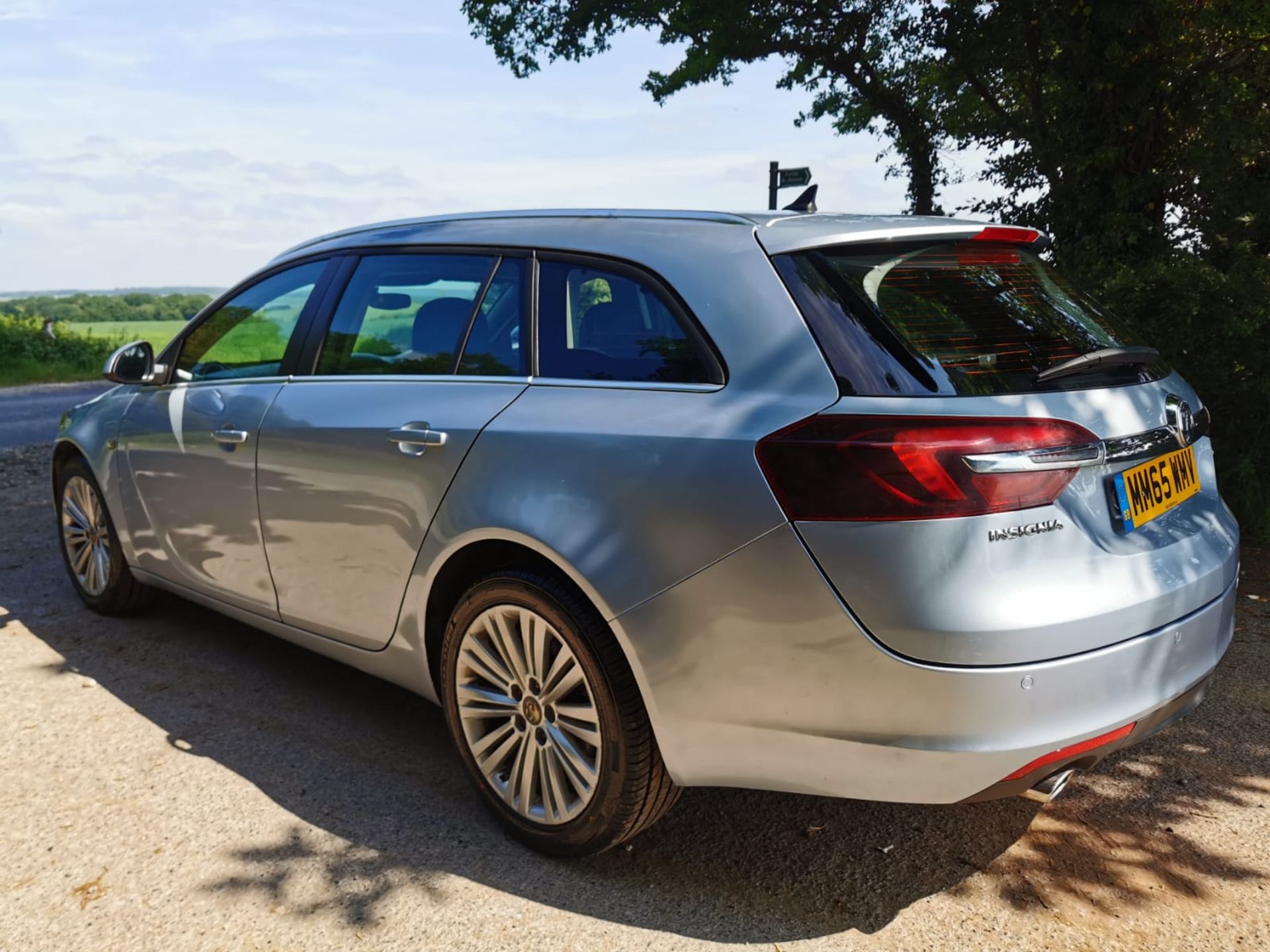 2015/65 REG VAUXHALL INSIGNIA DESIGN NAV CDTI ECO SS 1.6 DIESEL MANUAL, SHOWING 0 FORMER KEEPERS - Image 5 of 35