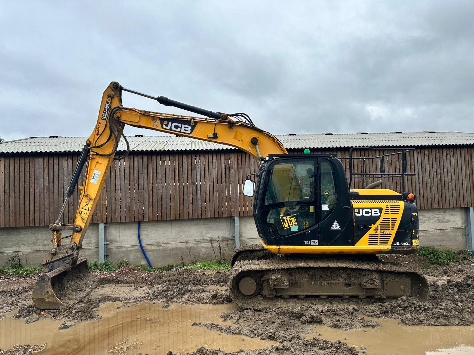 2014 JCB JS130LC T4i EXCAVATOR - 3383 HOURS! *PLUS VAT* - Image 4 of 22