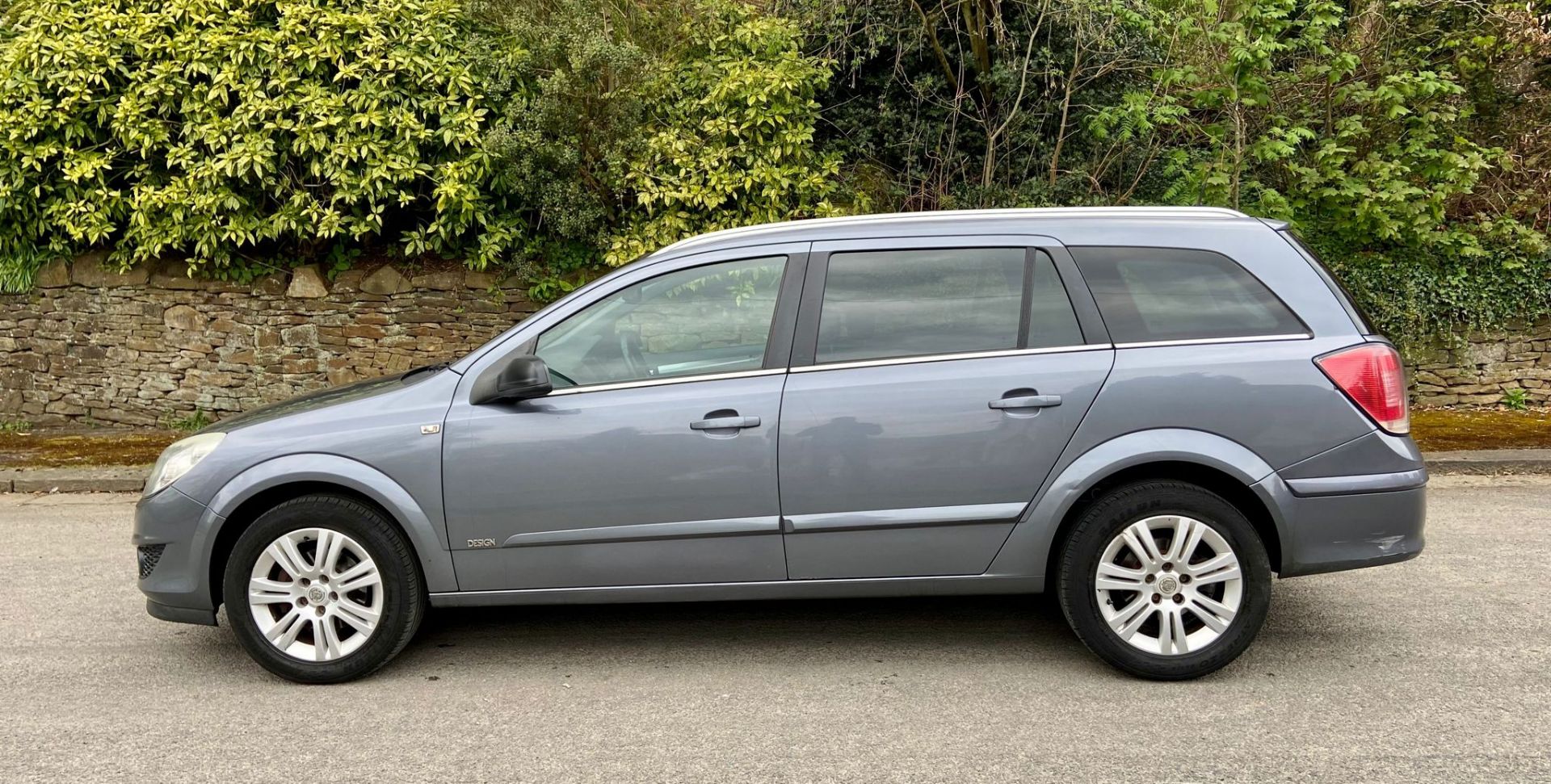 2007 VAUXHALL ASTRA DESIGN A GREY ESTATE *NO VAT* - Image 3 of 12