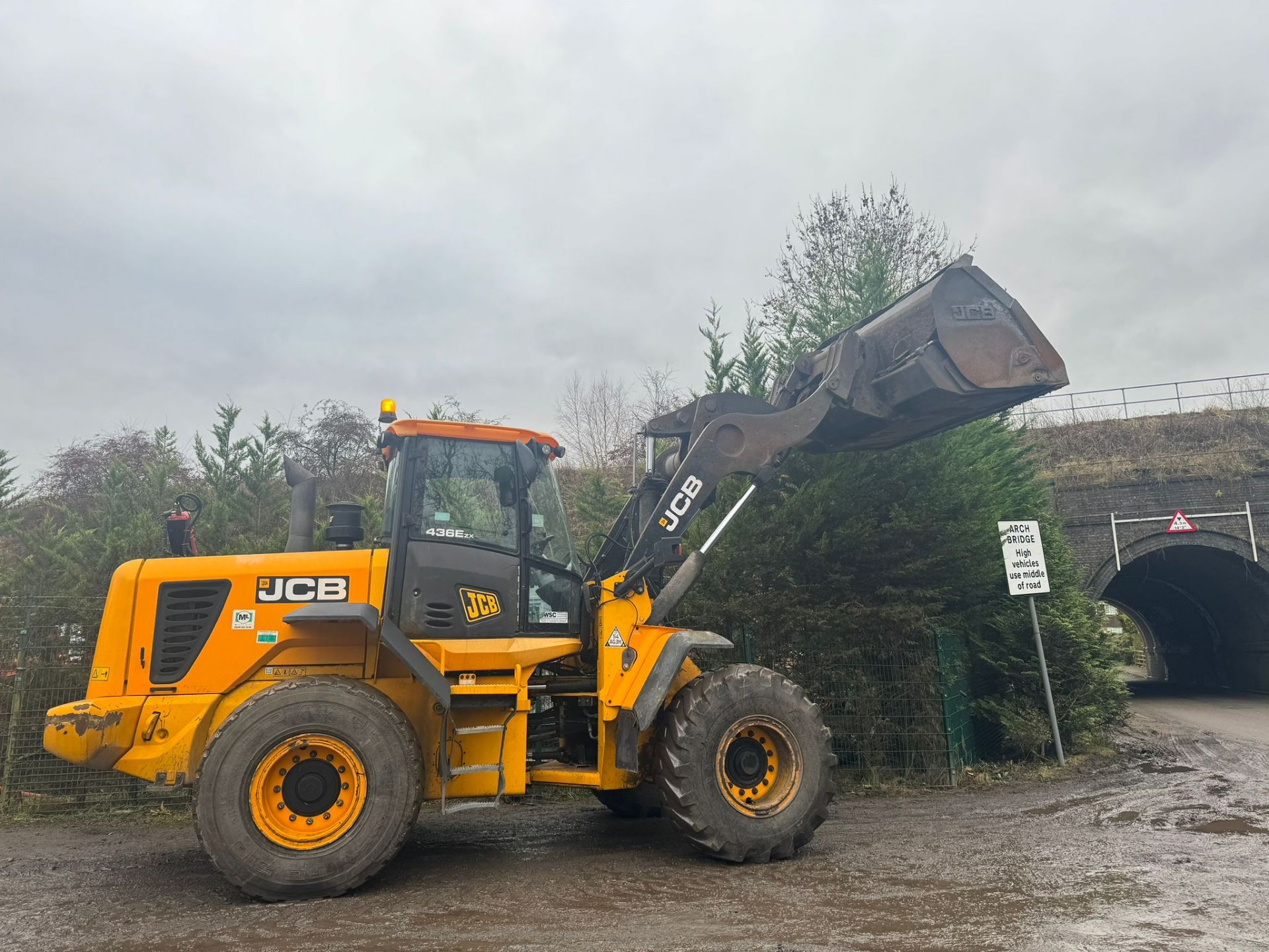 2012 JCB 436E LOADING SHOVEL ROAD REGISTERED *PLUS VAT* - Image 10 of 16