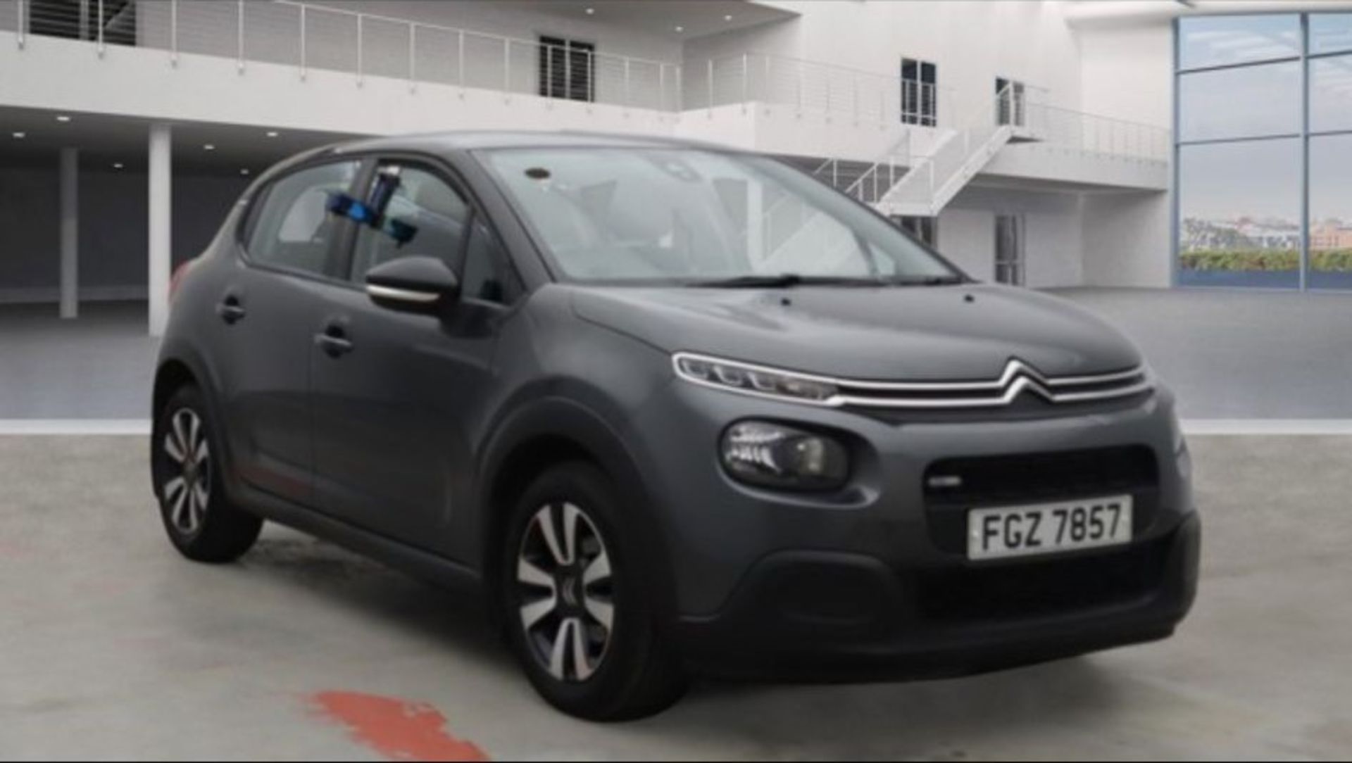 2017 CITROEN C3 FEEL PURETECH GREY HATCHBACK *NO VAT* - Image 2 of 10