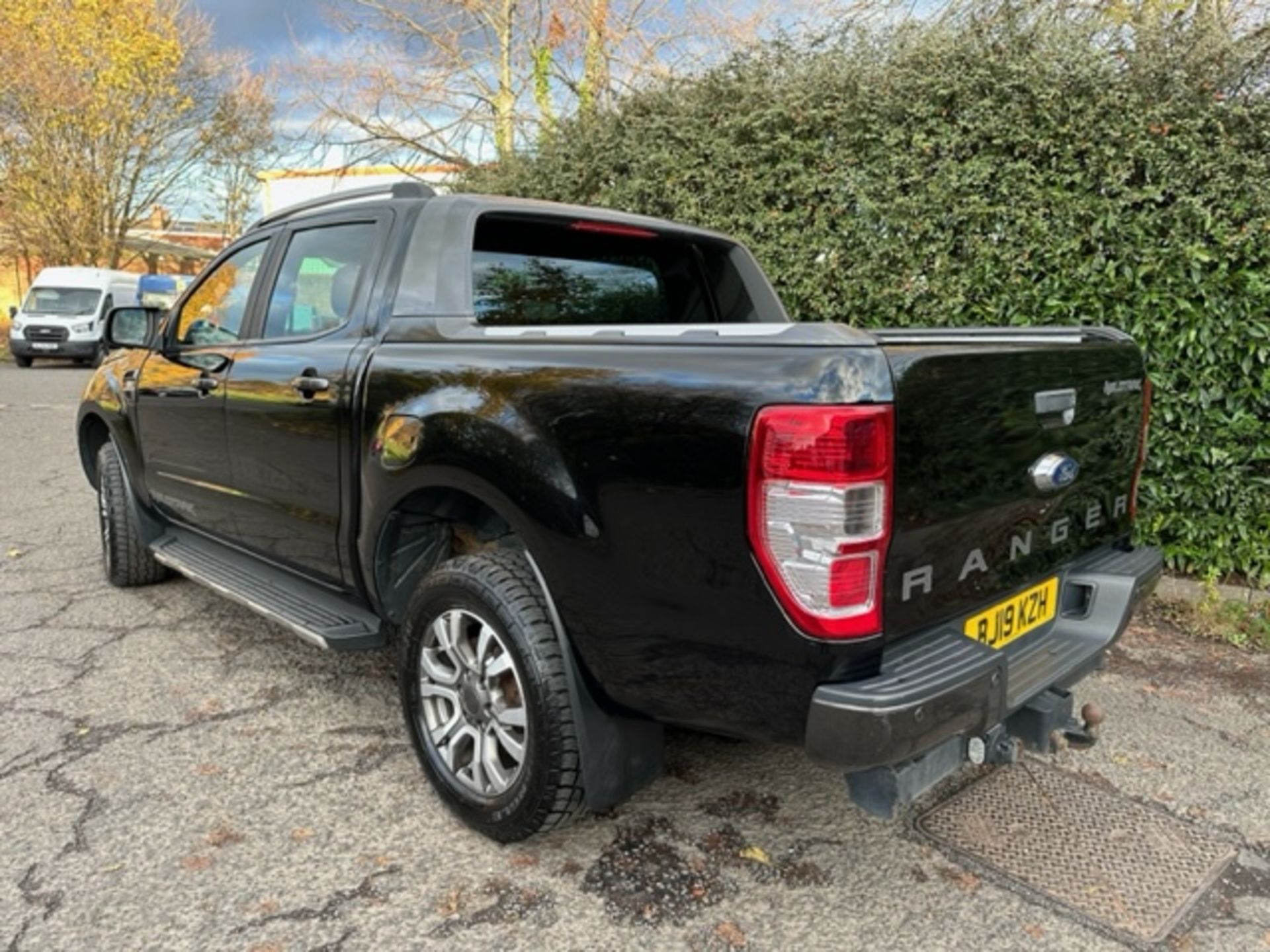 2019 FORD RANGER WILDTRAK 4X4 DCB TDCI A BLACK PICK UP *NO VAT* - Image 6 of 18