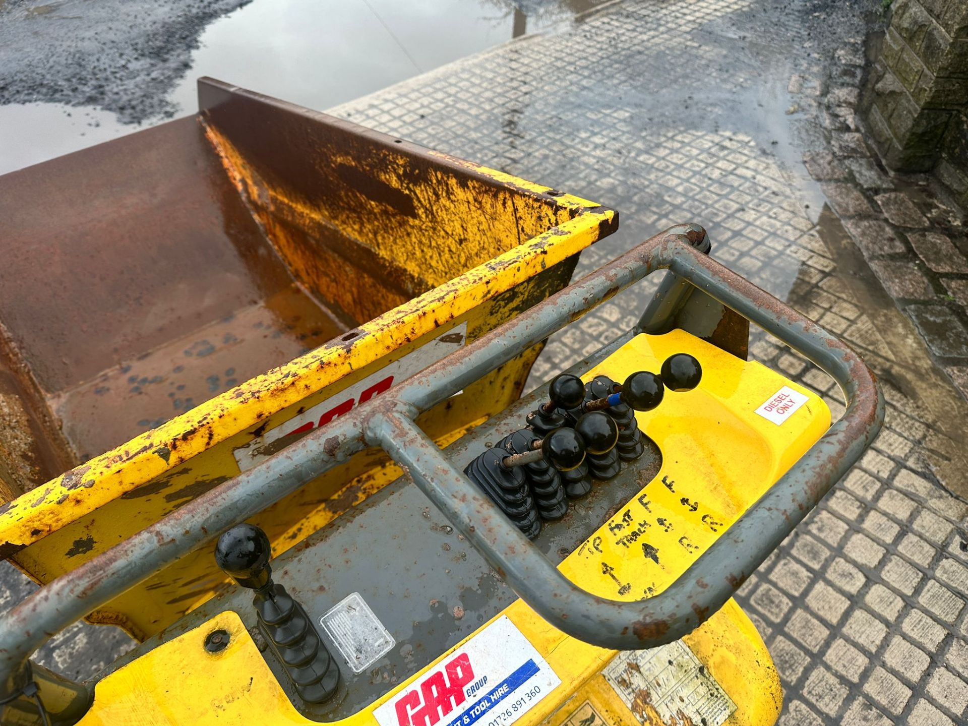 2016 WACKER NEUSON DT05D 500KG DIESEL TRACKED PEDESTRIAN DUMPER *PLUS VAT* - Image 5 of 11