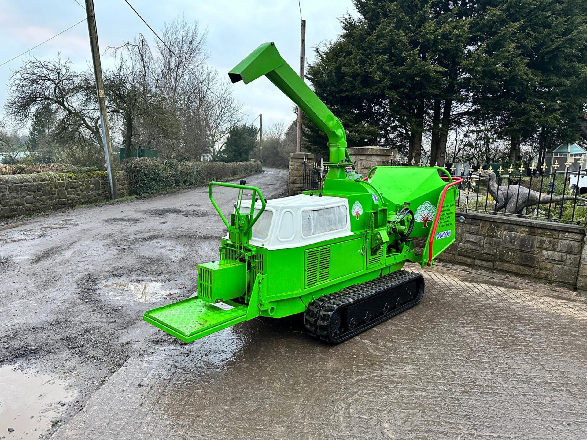 2009 GREENMECH SAFE TRACK STC19-28MT50 11Ó SLOPE/BANK TRACKED WOOD CHIPPER *PLUS VAT* - Image 2 of 19