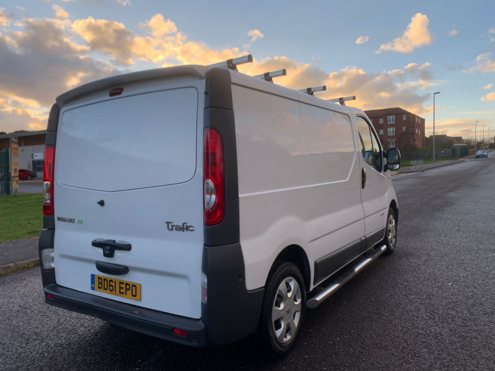 2011/61 REG RENAULT TRAFIC SL29 DCI 115 2.0 DIESEL WHITE PANEL VAN, SHOWING 1 FORMER KEEPER *NO VAT* - Image 7 of 25