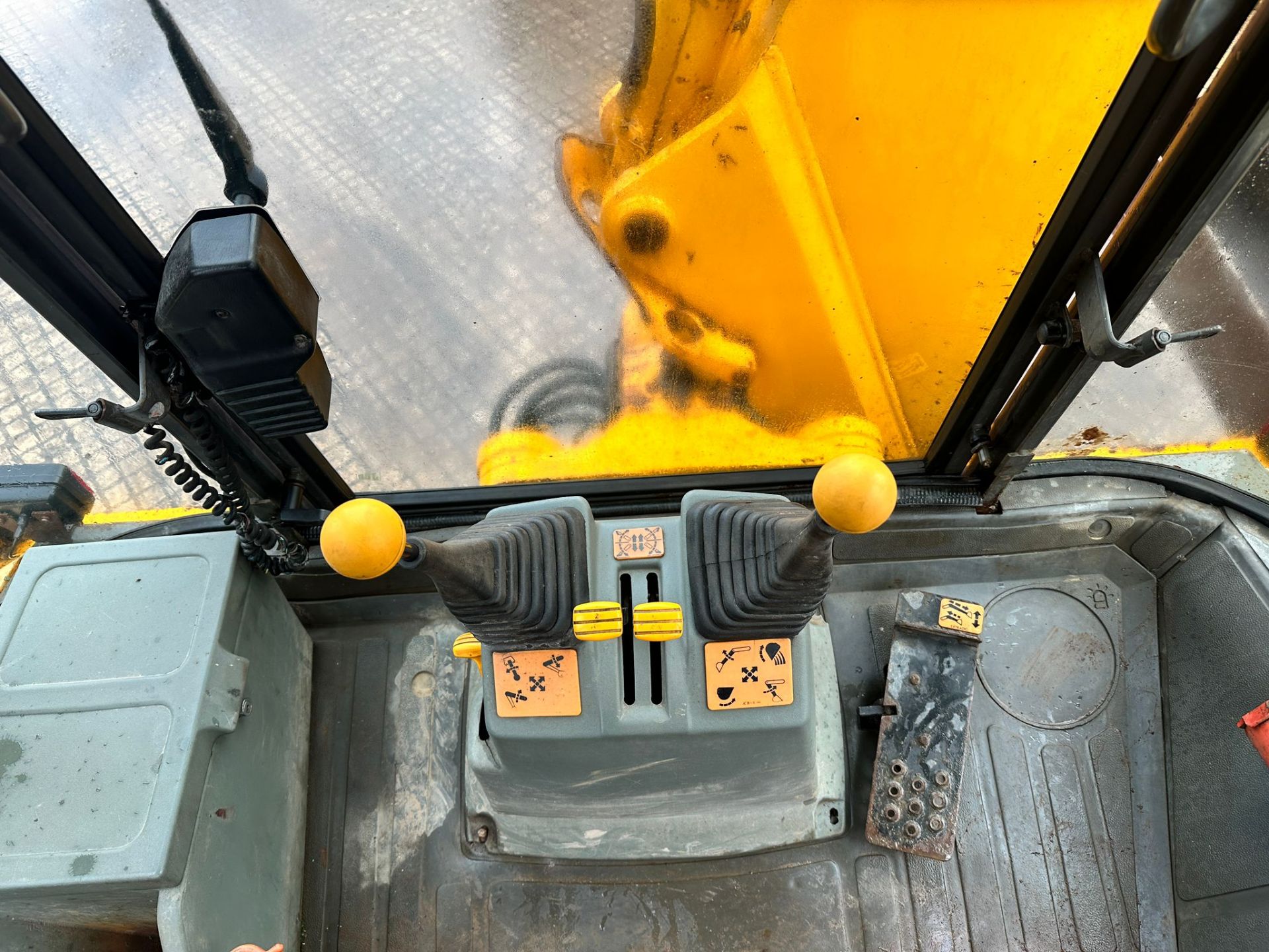 JCB 4CX SITEMASTER 4WD FRONT LOADER BACKHOE *PLUS VAT* - Image 20 of 22