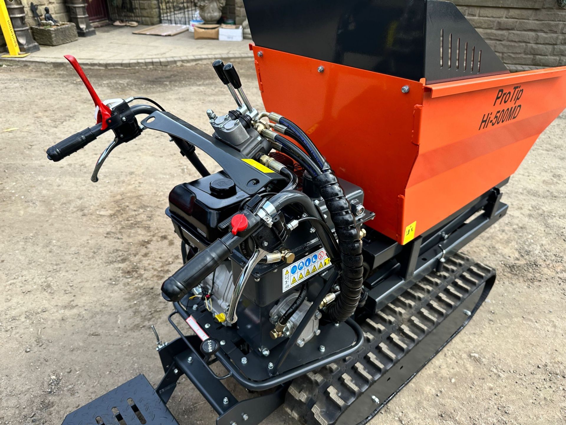 NEW/UNUSED KONSTANT PROTIP HI-500MD 500KG HIGH TIP TRACKED DUMPER *PLUS VAT* - Image 9 of 18