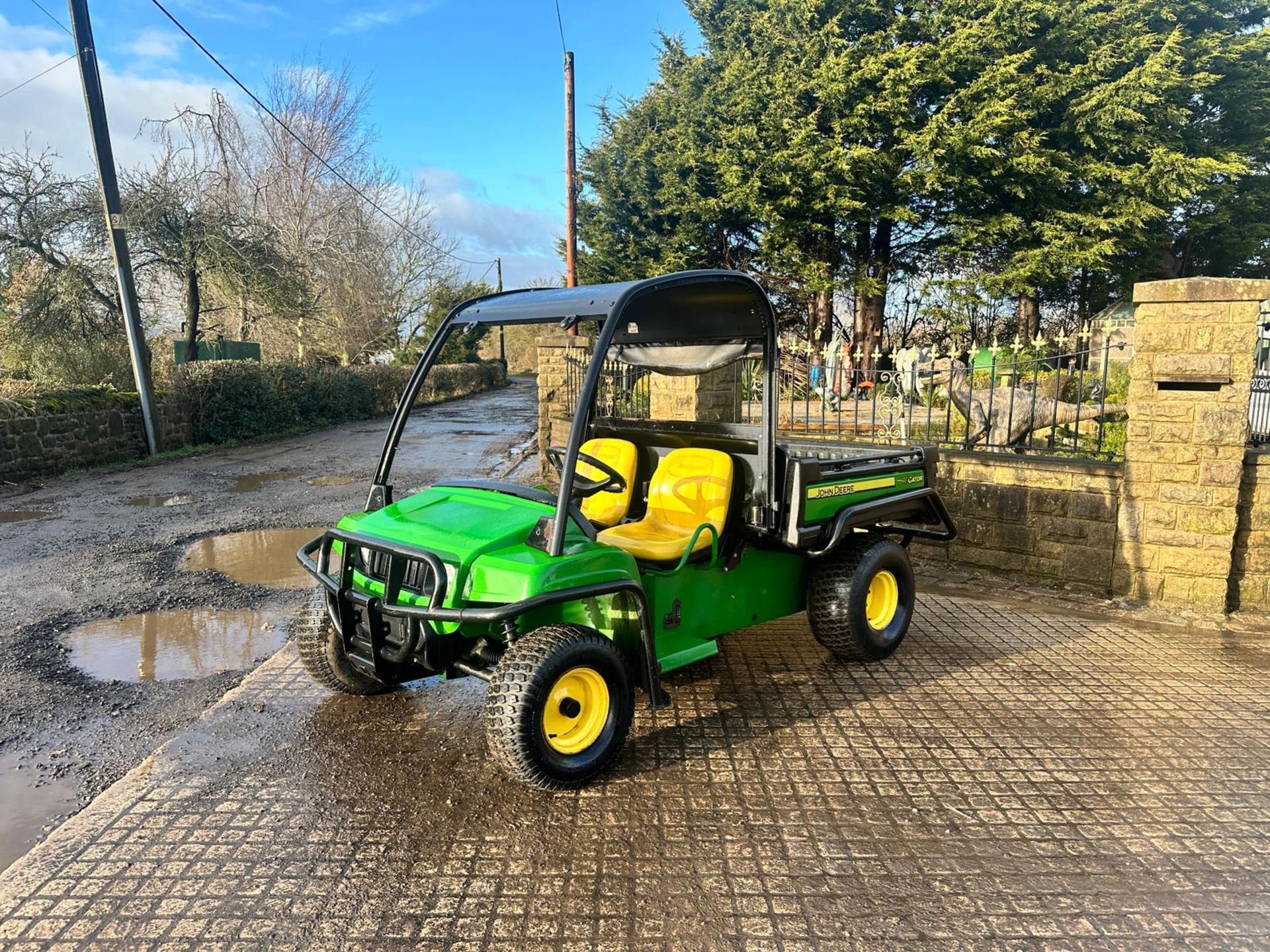 2015 JOHN DEERE TE GATOR *PLUS VAT* - Image 2 of 18