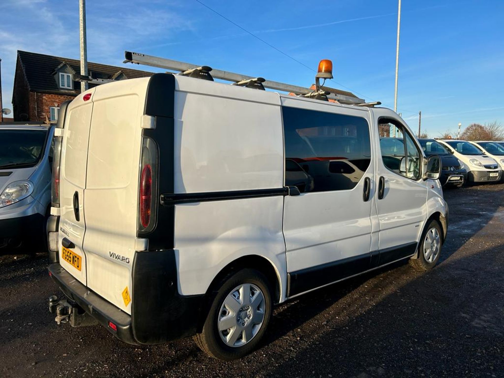 2005 VAUXHALL VIVARO 2900 DI SWB WHITE PANEL VAN *NO VAT* - Image 10 of 18