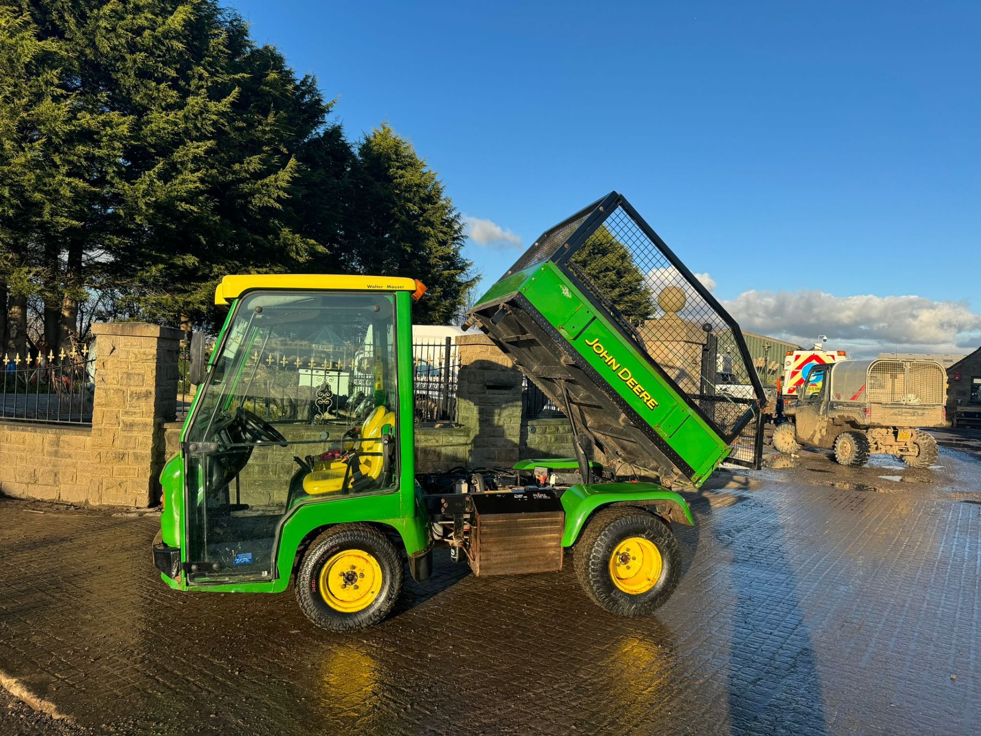 2014 JOHN DEERE 2030A 4WD PRO GATOR *PLUS VAT* - Image 7 of 19