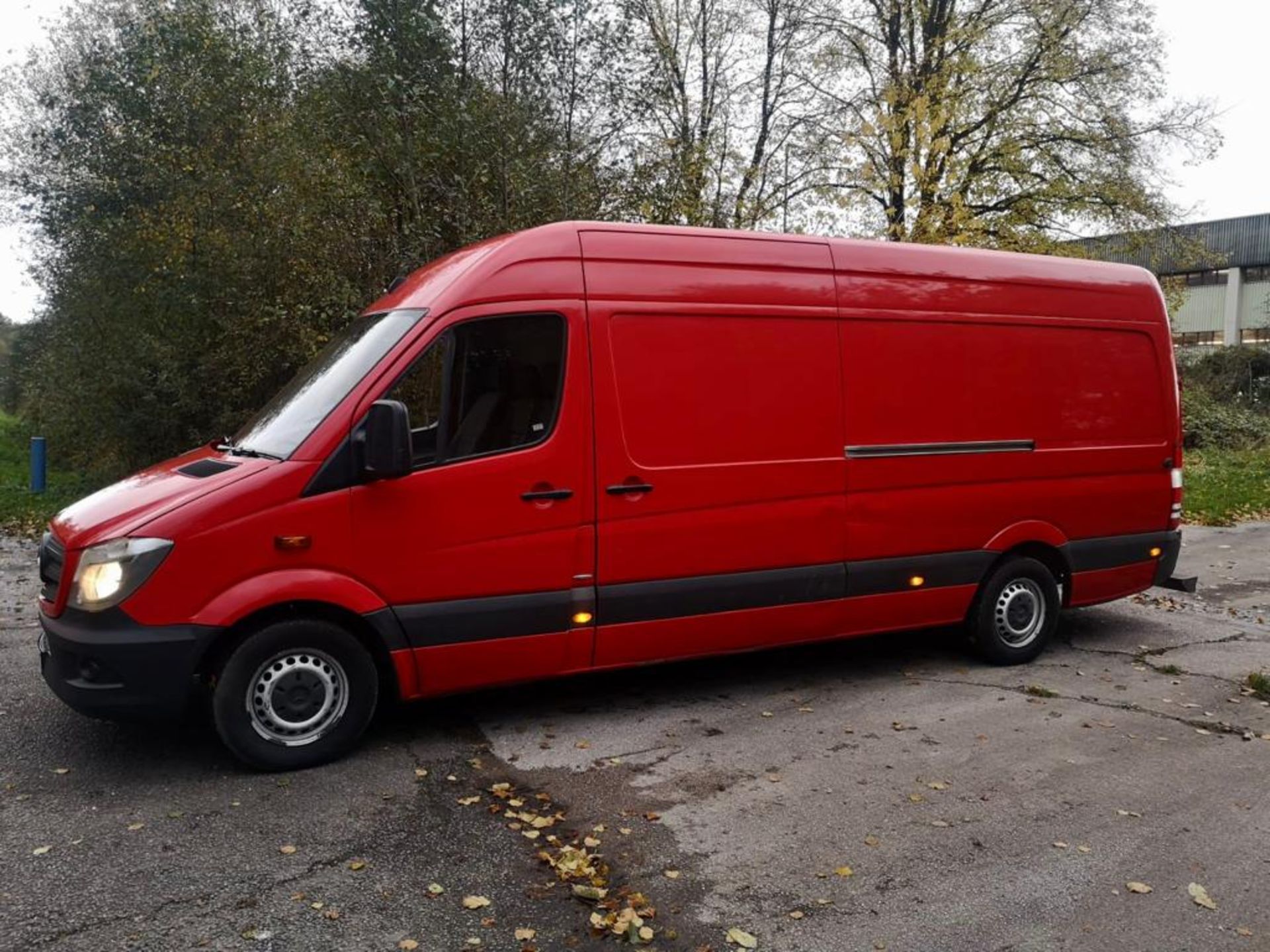 2016 MERCEDES-BENZ SPRINTER 311CDI RED PANEL VAN *NO VAT* - Image 3 of 11