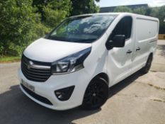 2018/68 REG VAUXHALL VIVARO 2700 LE NAV CDTI BT S/S 1.6 DIESEL PANEL VAN, SHOWING 1 FORMER KEEPER