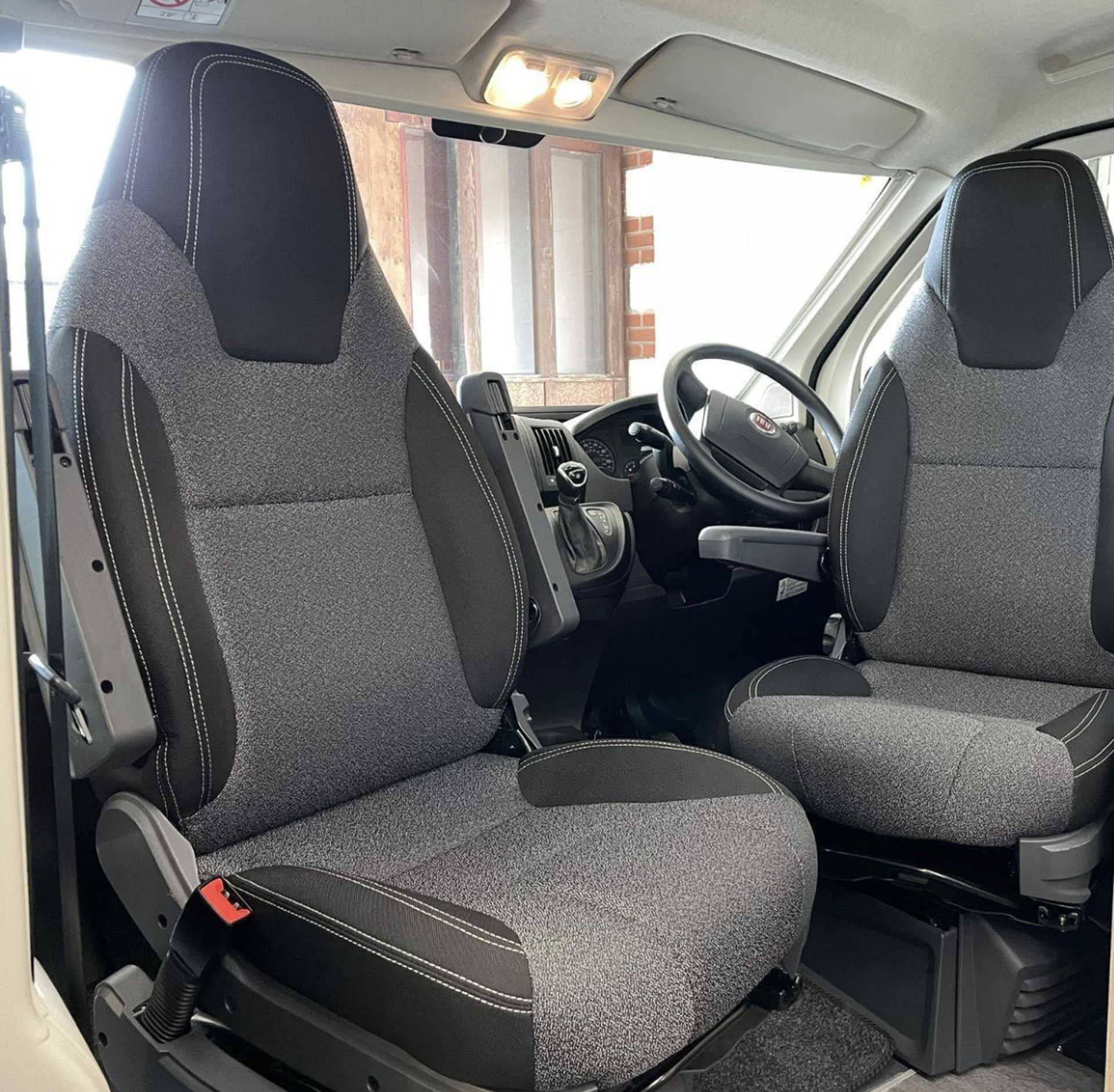 2021 FIAT AUTO-TRAIL EXPEDITION 66 BLACK MOTORHOME CAMPER UNDER 6K MILES! *NO VAT* - Image 30 of 31