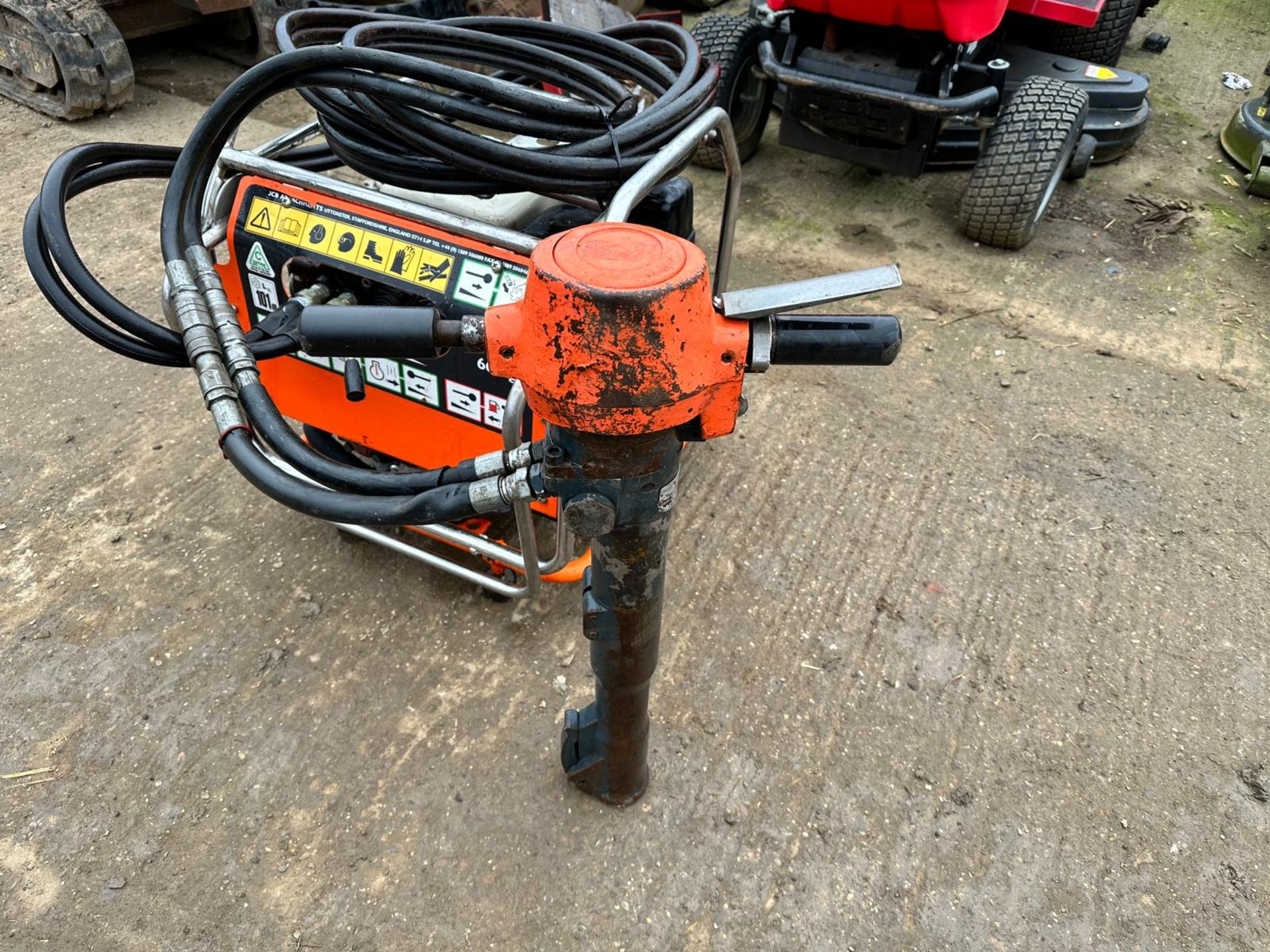 2018 JCB BEAVER HYDRAULIC POWER PACK WITH HOSES AND BREAKER *NO VAT* - Image 10 of 11