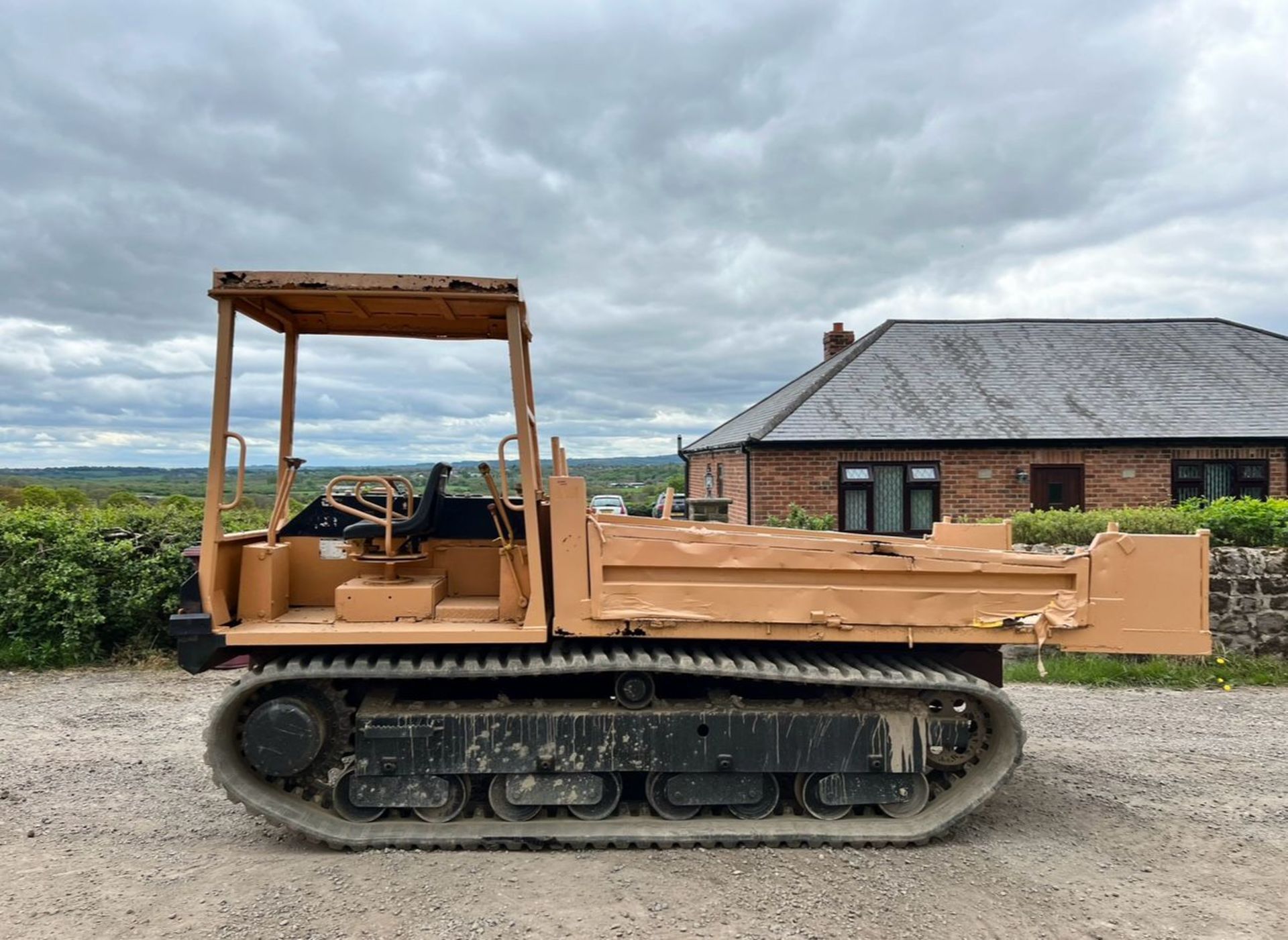 YANMAR YFW40R 4 TON DIESEL TRACKED DUMPER *PLUS VAT* - Image 4 of 16