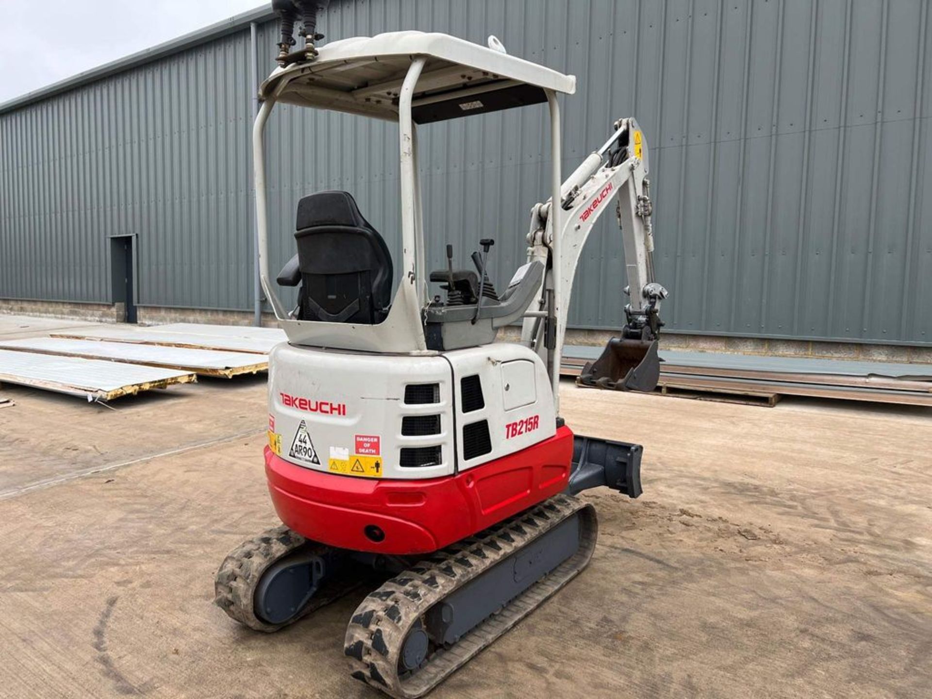 2018 Takeuchi TB215R *PLUS VAT* - Image 5 of 10