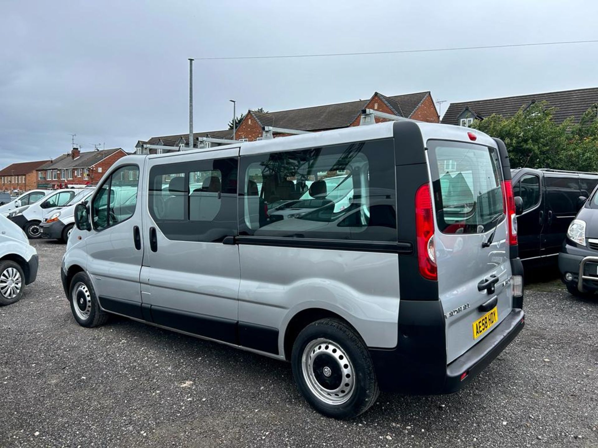 ABC 2008 VAUXHALL VIVARO COMBI LWB SILVER VAN DERIVED CAR *NO VAT