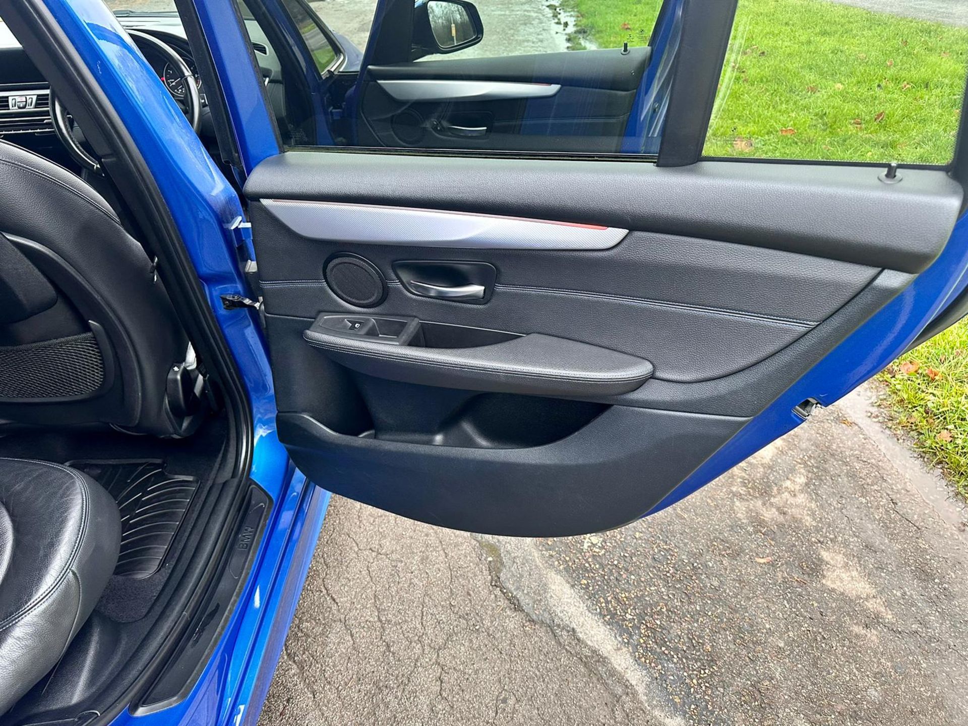 2017 BMW 218D M SPORT BLUE MPV *NO VAT* - Image 26 of 27