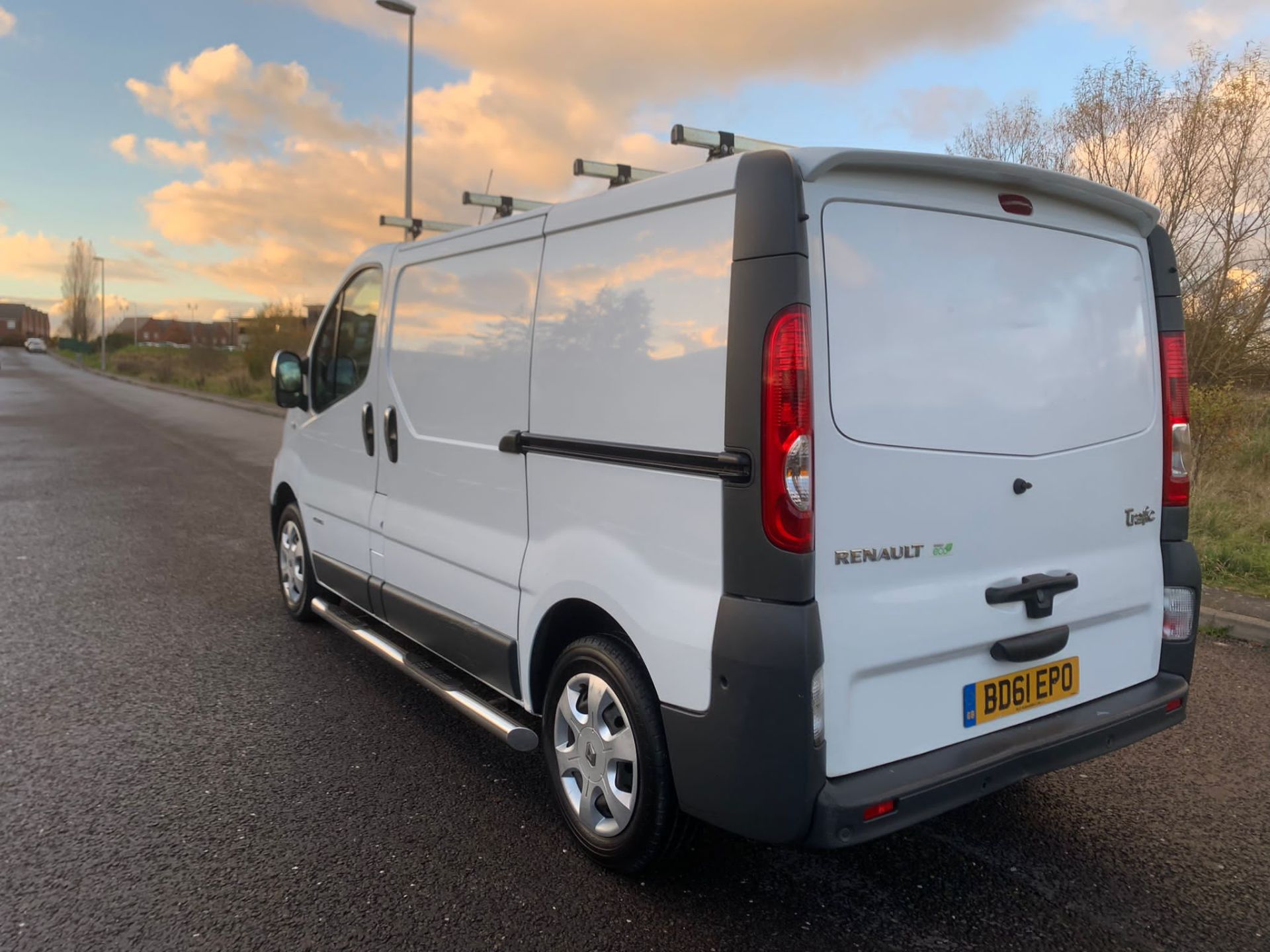 2011/61 REG RENAULT TRAFIC SL29 DCI 115 2.0 DIESEL WHITE PANEL VAN, SHOWING 1 FORMER KEEPER *NO VAT* - Image 5 of 25