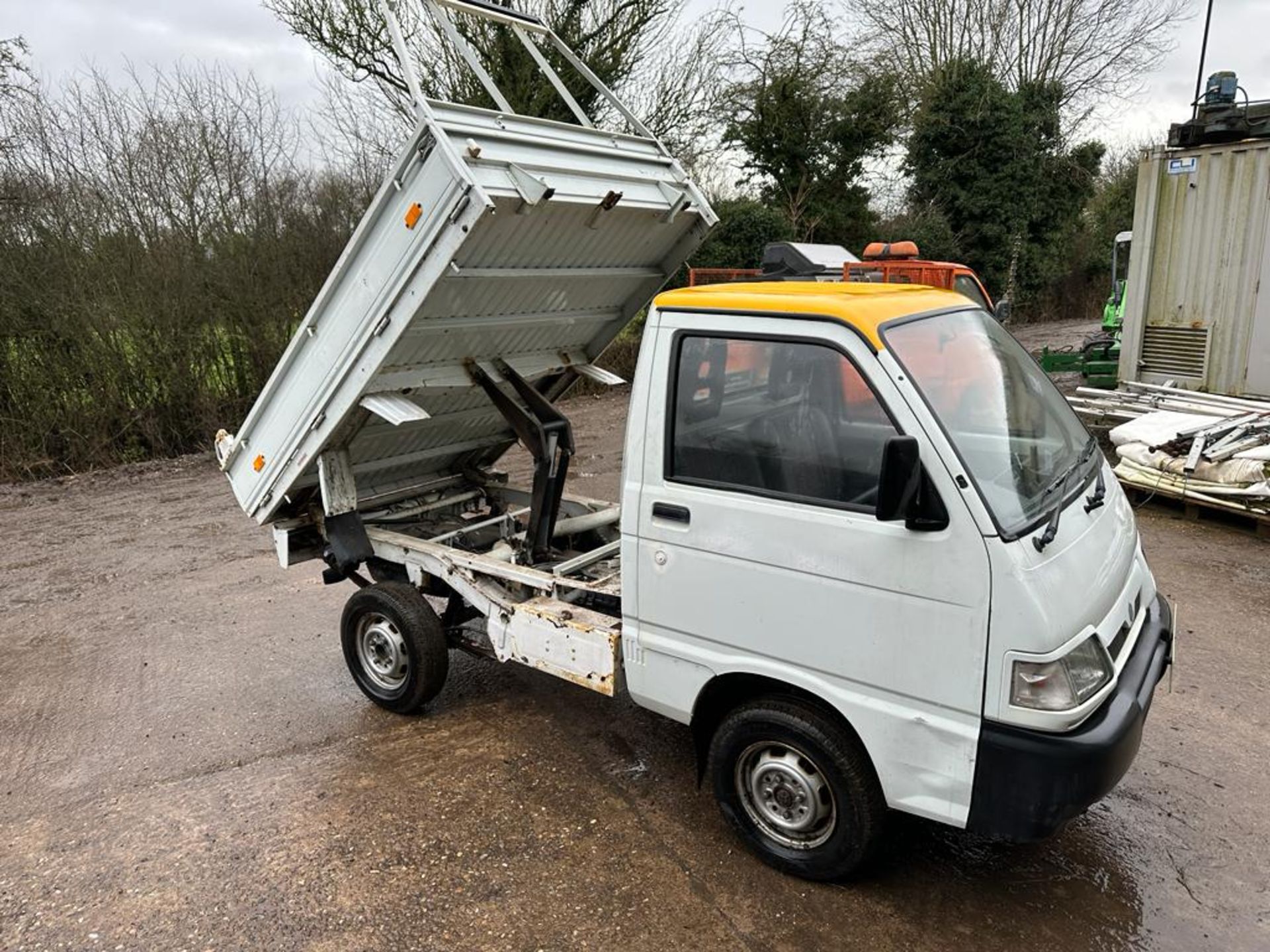 RARE 2004 WARRANTED 15K miles PIAGGIO PORTER DIESEL WHITE PICK UP TIPPER *NO VAT* - Image 11 of 19