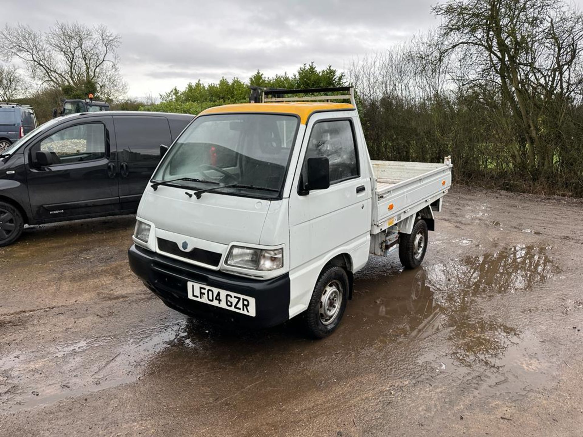 RARE 2004 WARRANTED 15K miles PIAGGIO PORTER DIESEL WHITE PICK UP TIPPER *NO VAT* - Image 2 of 19