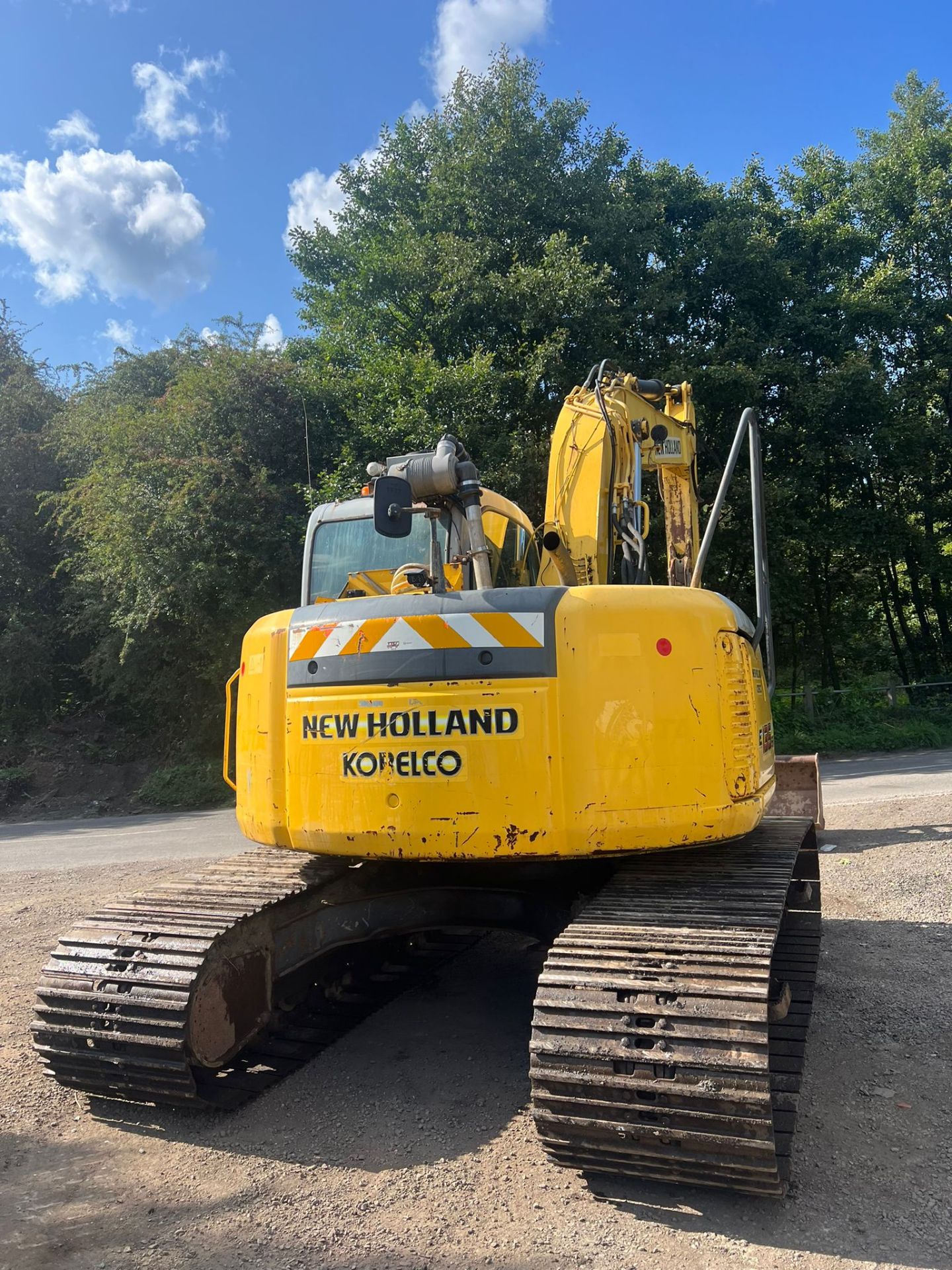 New Holland E135SR 13 Ton Excavator Digger Hydraulic Quick Hitch *PLUS VAT* - Image 6 of 12