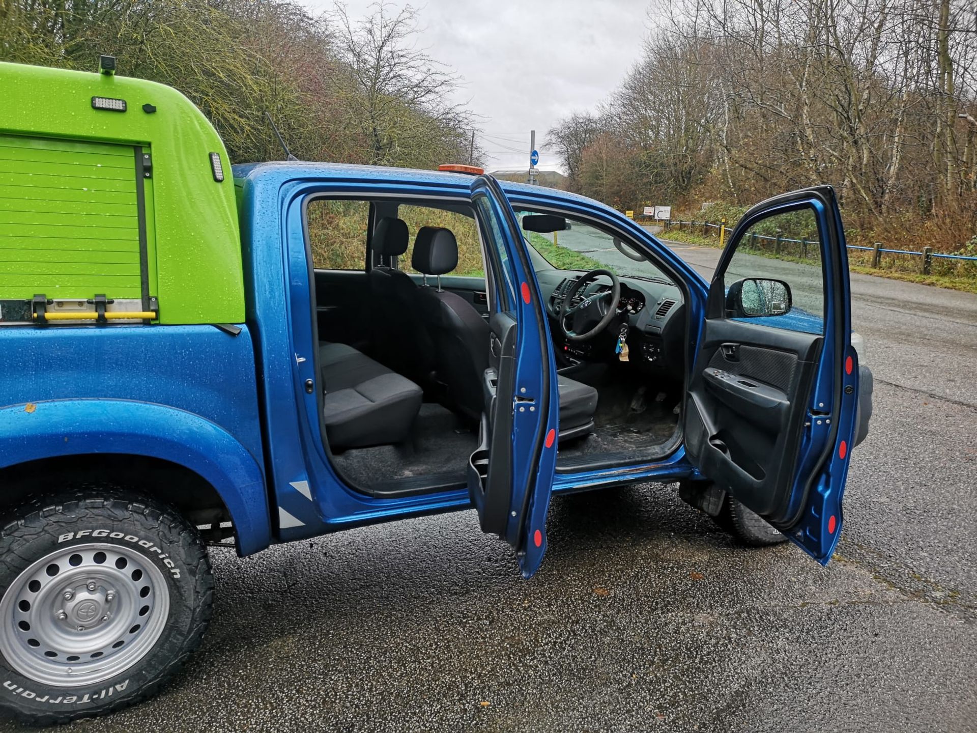 2015 TOYOTA HILUX ACTIVE D-4D 4X4 DCB MULTI-COLOURED PICKUP *NO VAT* - Image 8 of 16