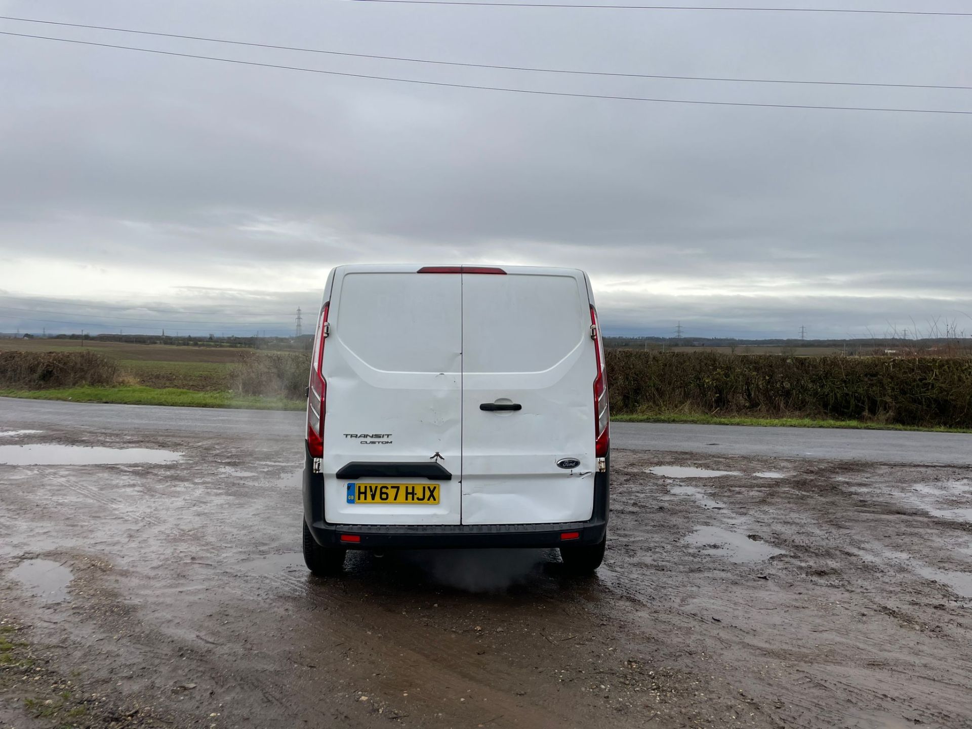 2017 FORD TRANSIT CUSTOM 290 WHITE PANEL VAN *PLUS VAT* - Image 5 of 11