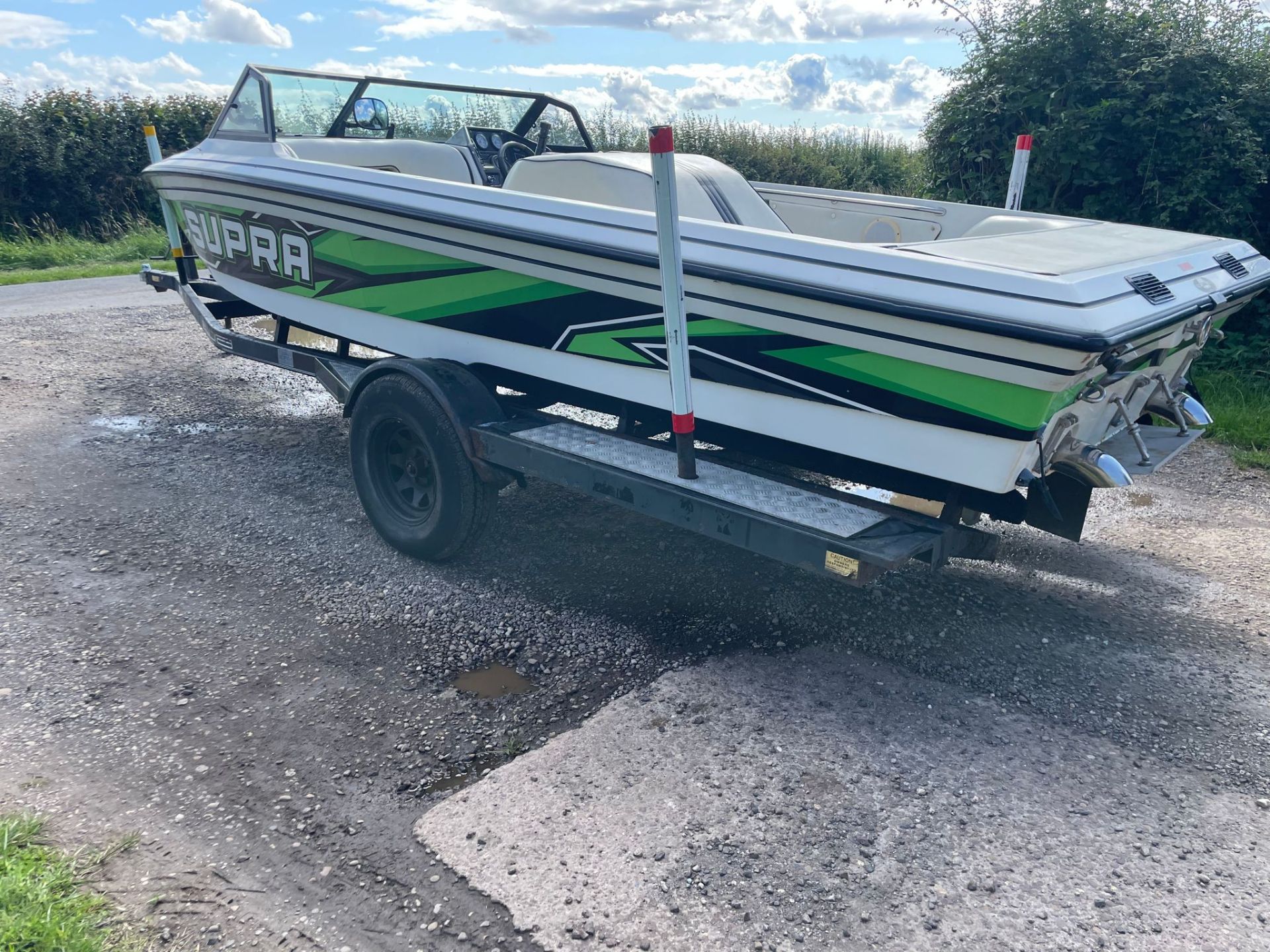 SUPRA BOAT, C/W TRAILER, RUNS AND WORKS ON LPG GAS *NO VAT* - Image 6 of 12