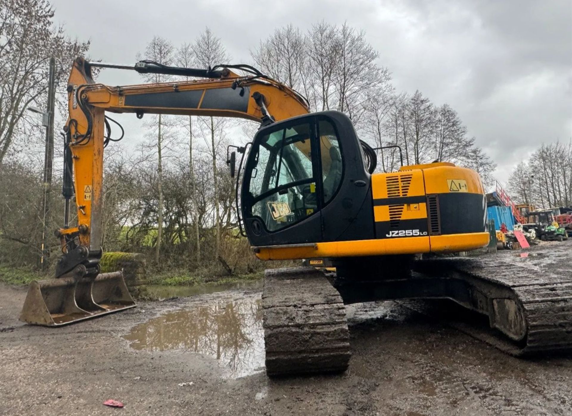 2010 JCB JZ255LC EXCAVATOR *PLUS VAT* - Image 8 of 10