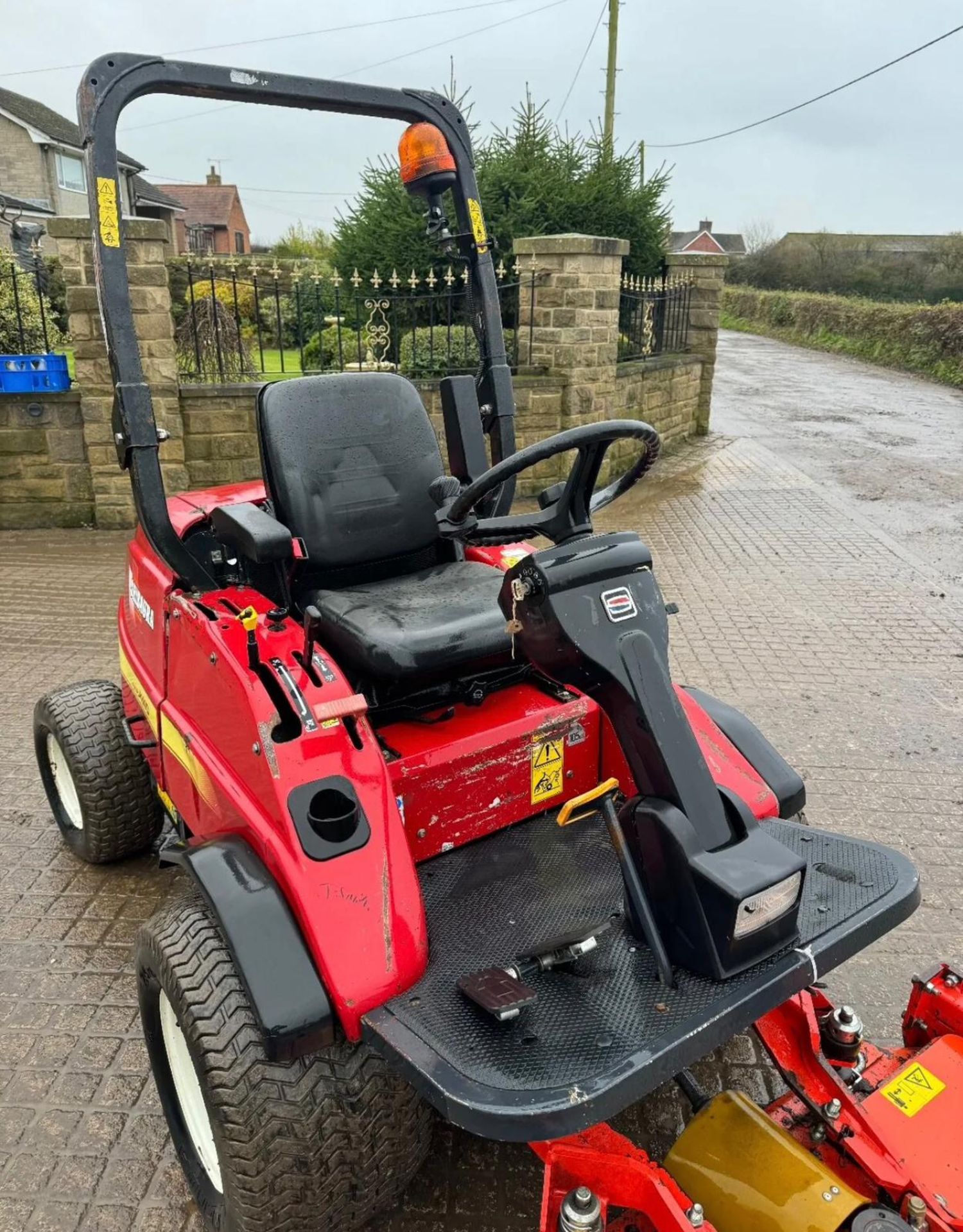 2013 SHIBAURA CM374 4WD OUTFRONT RIDE ON MOWER *PLUS VAT* - Image 10 of 10