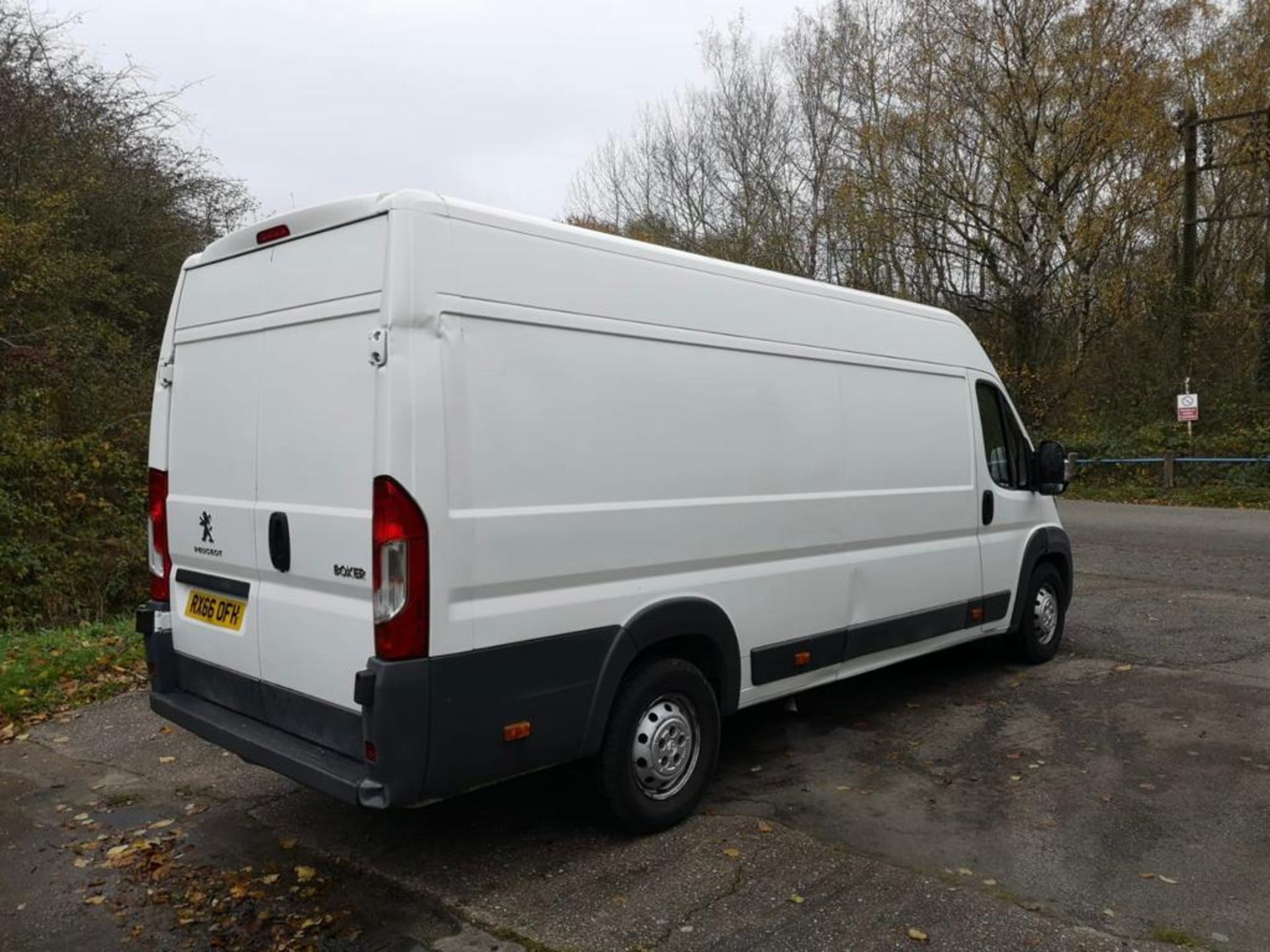 2016 PEUGEOT BOXER 435 L4H2 BLUE HDI WHITE PANEL VAN *NO VAT* - Image 7 of 12