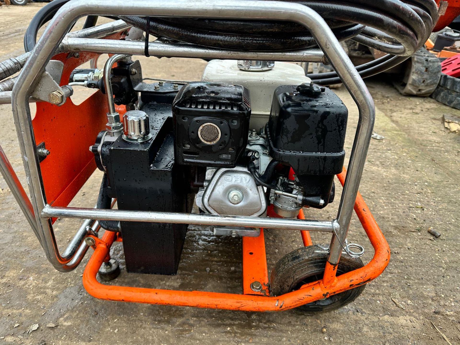 2018 JCB BEAVER HYDRAULIC POWER PACK WITH HOSES AND BREAKER *NO VAT* - Image 7 of 11
