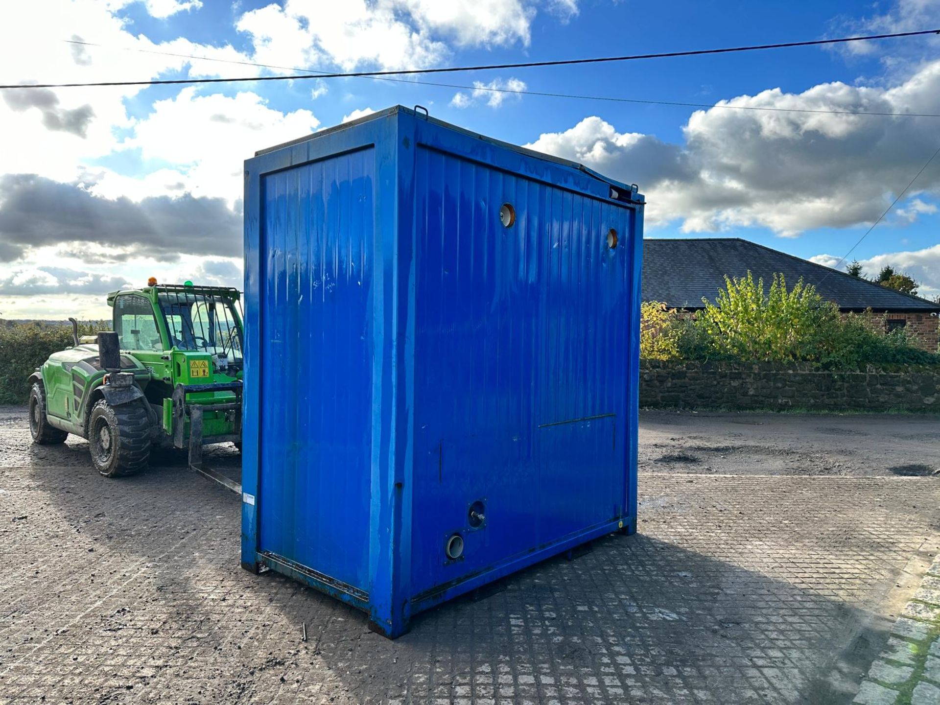 CTX CONTAINEX DOUBLE TOILET BLOCK *PLUS VAT* - Image 5 of 8