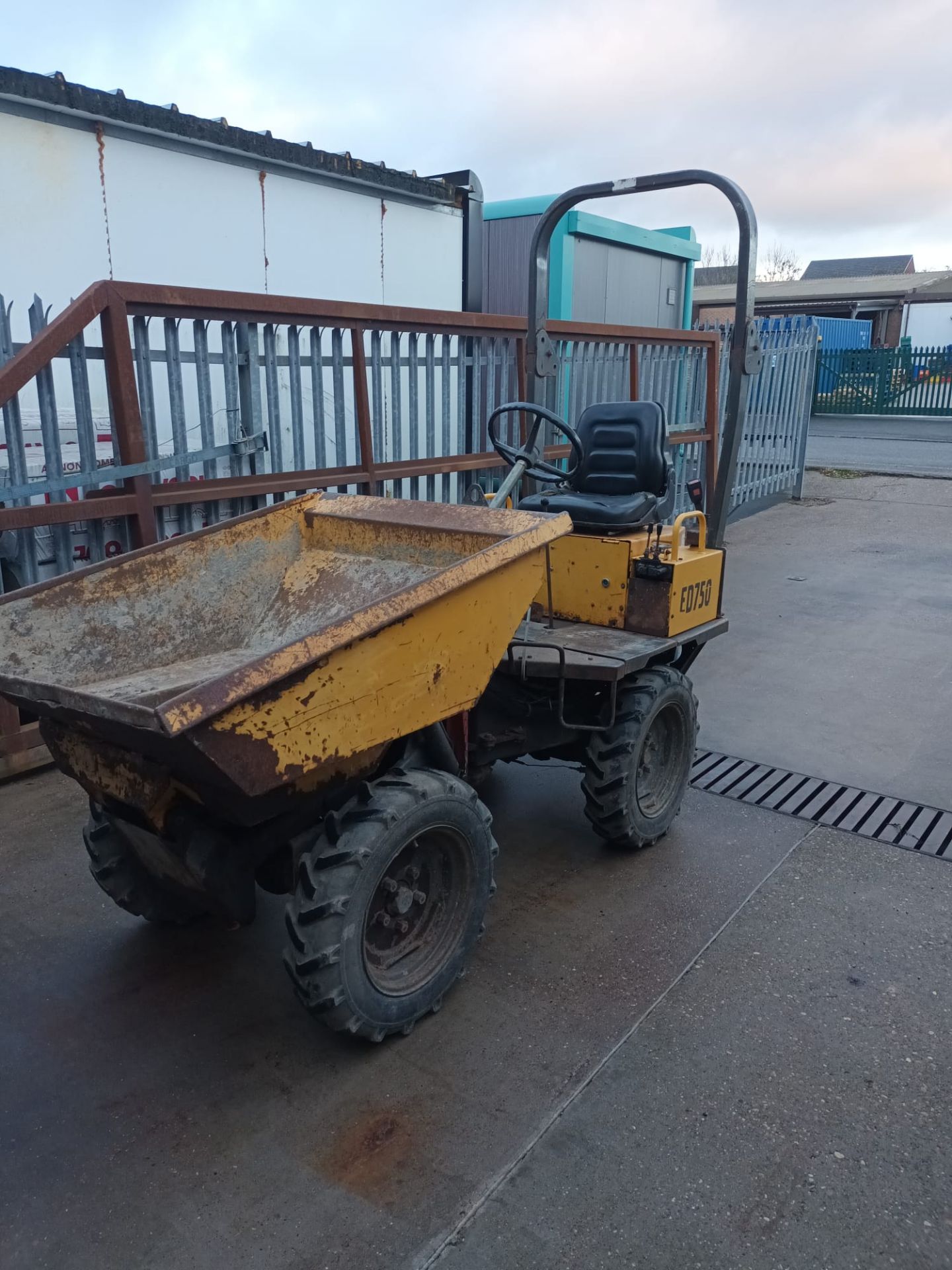 2005 VOLVO PEL JOB HIGH TIP DUMPER *NO VAT*