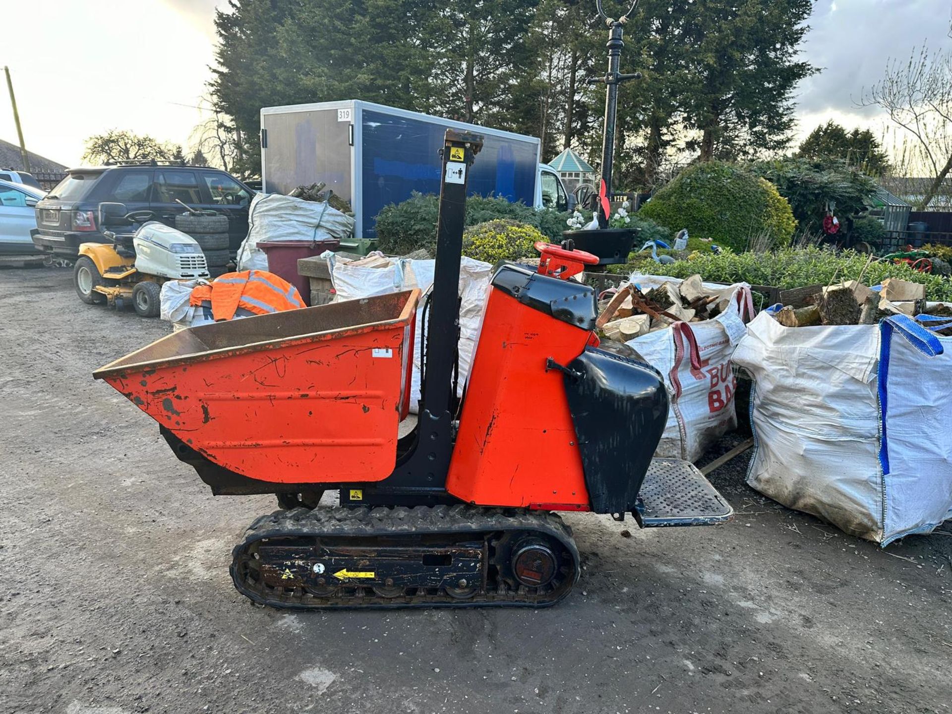 Kubota KC70 550KG Diesel High Tip Tracked Dumper *PLUS VAT* - Image 4 of 16