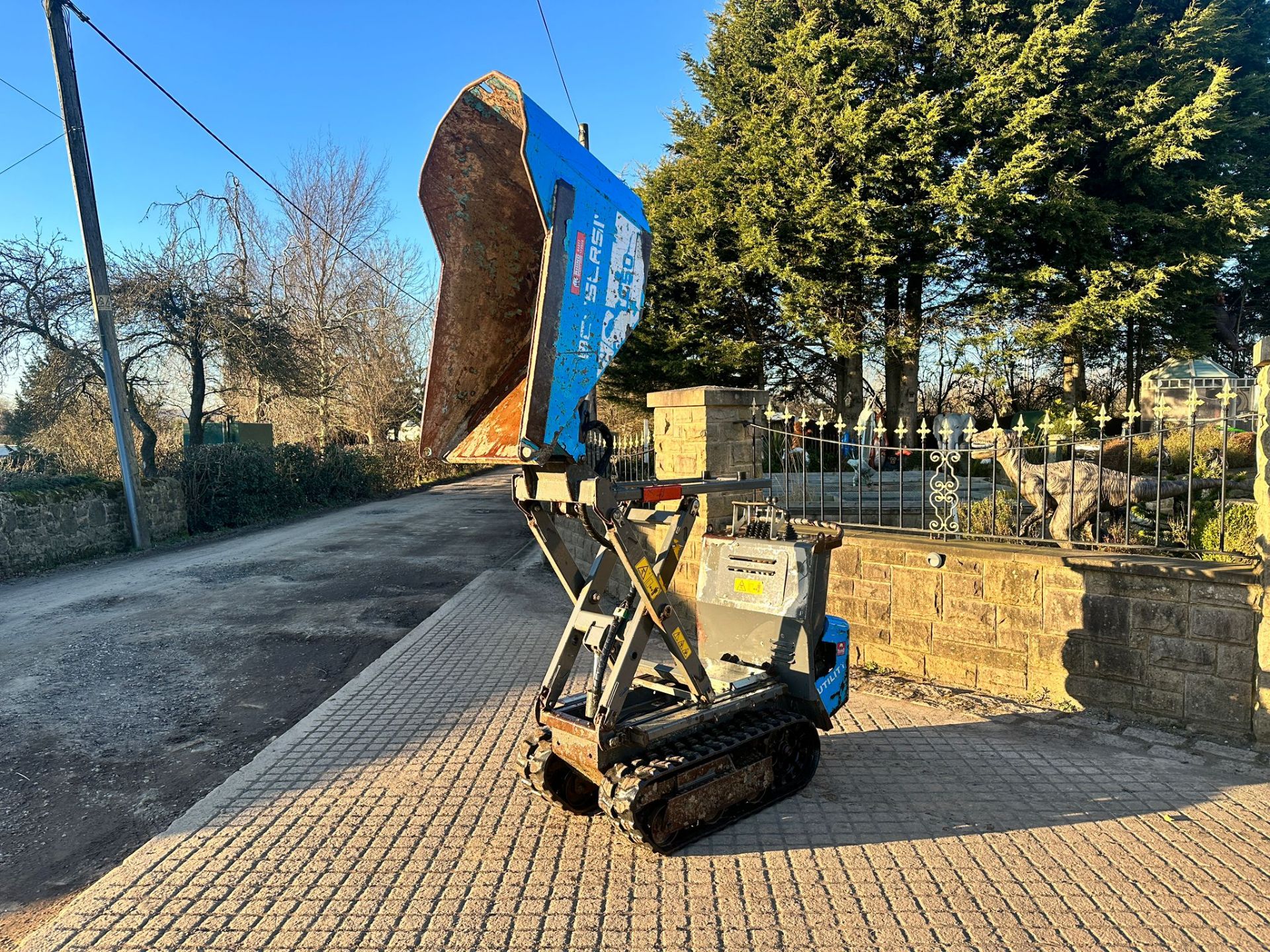 2019 MESSERSI TC50 500KG HIGH TIP TRACKED DUMPER *PLUS VAT* - Image 2 of 16