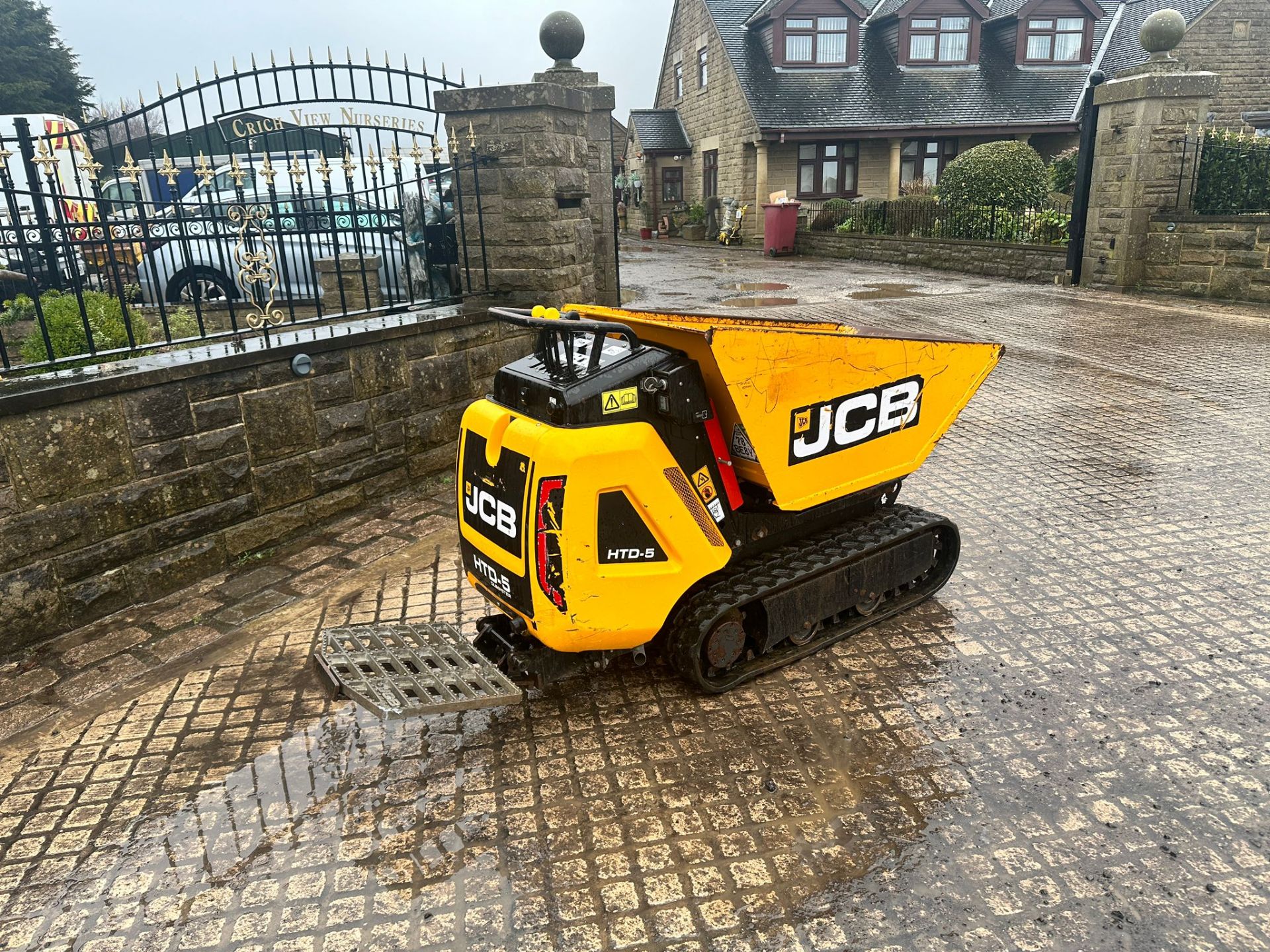 2022 JCB HTD-5 DIESEL TRACKED PEDESTRIAN HIGH TIP DUMPER WITH STEP *PLUS VAT* - Image 4 of 16