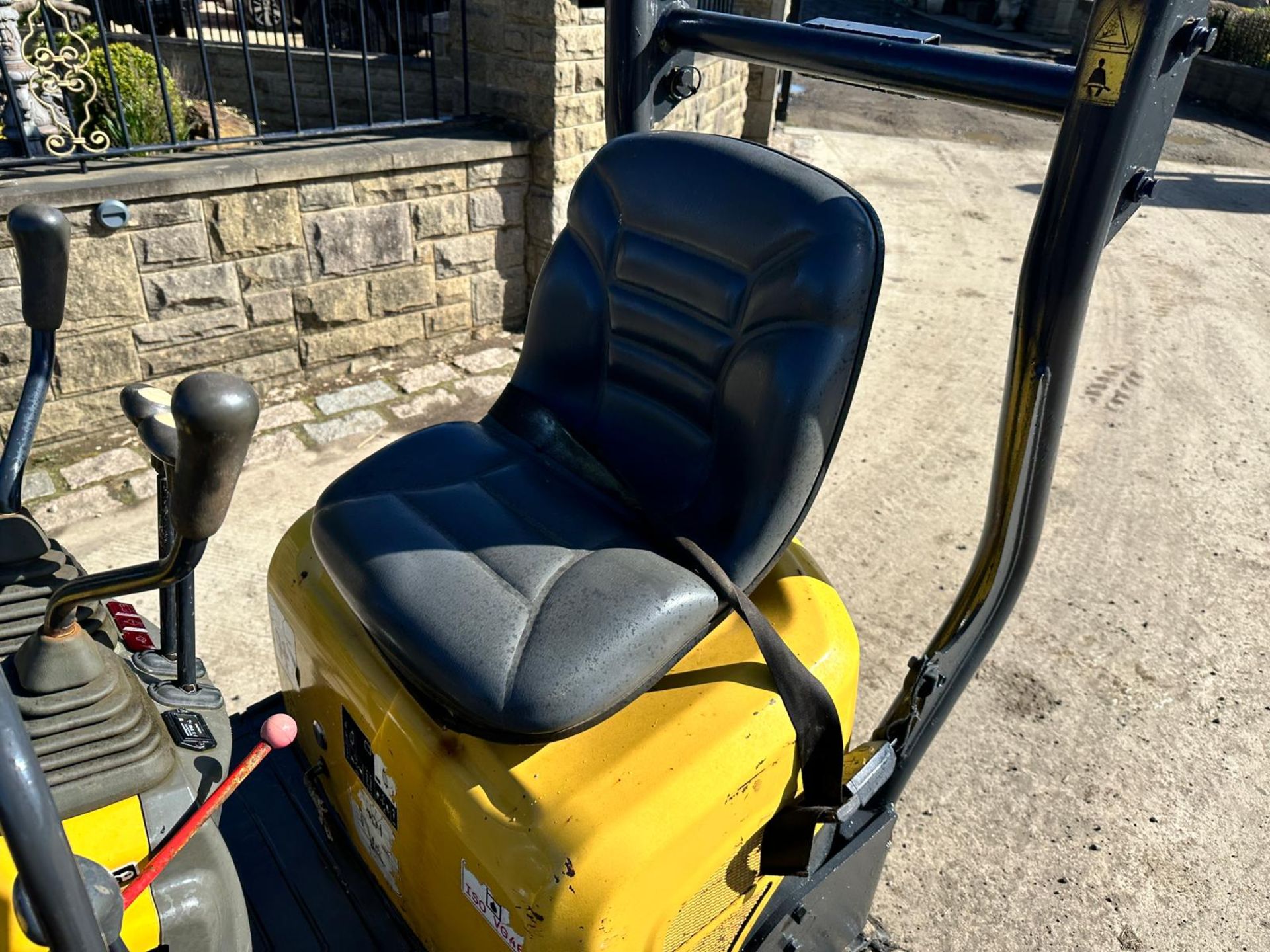 2017 Yanmar SV08 Micro Digger *PLUS VAT* - Image 15 of 25