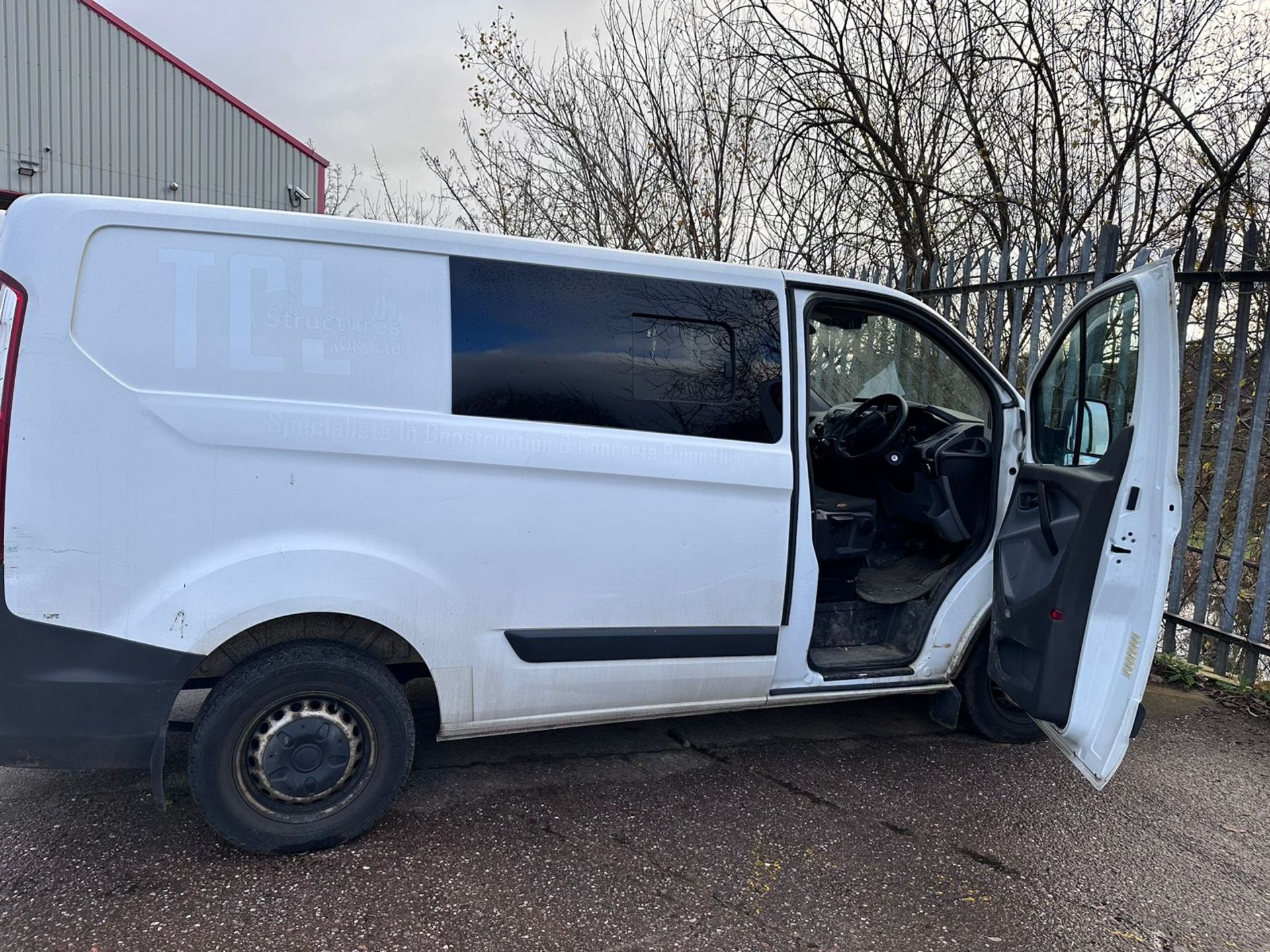 2016 FORD TRANSIT CUSTOM 290 ECO-TECH WHITE PANEL VAN *PLUS VAT* - Image 8 of 13