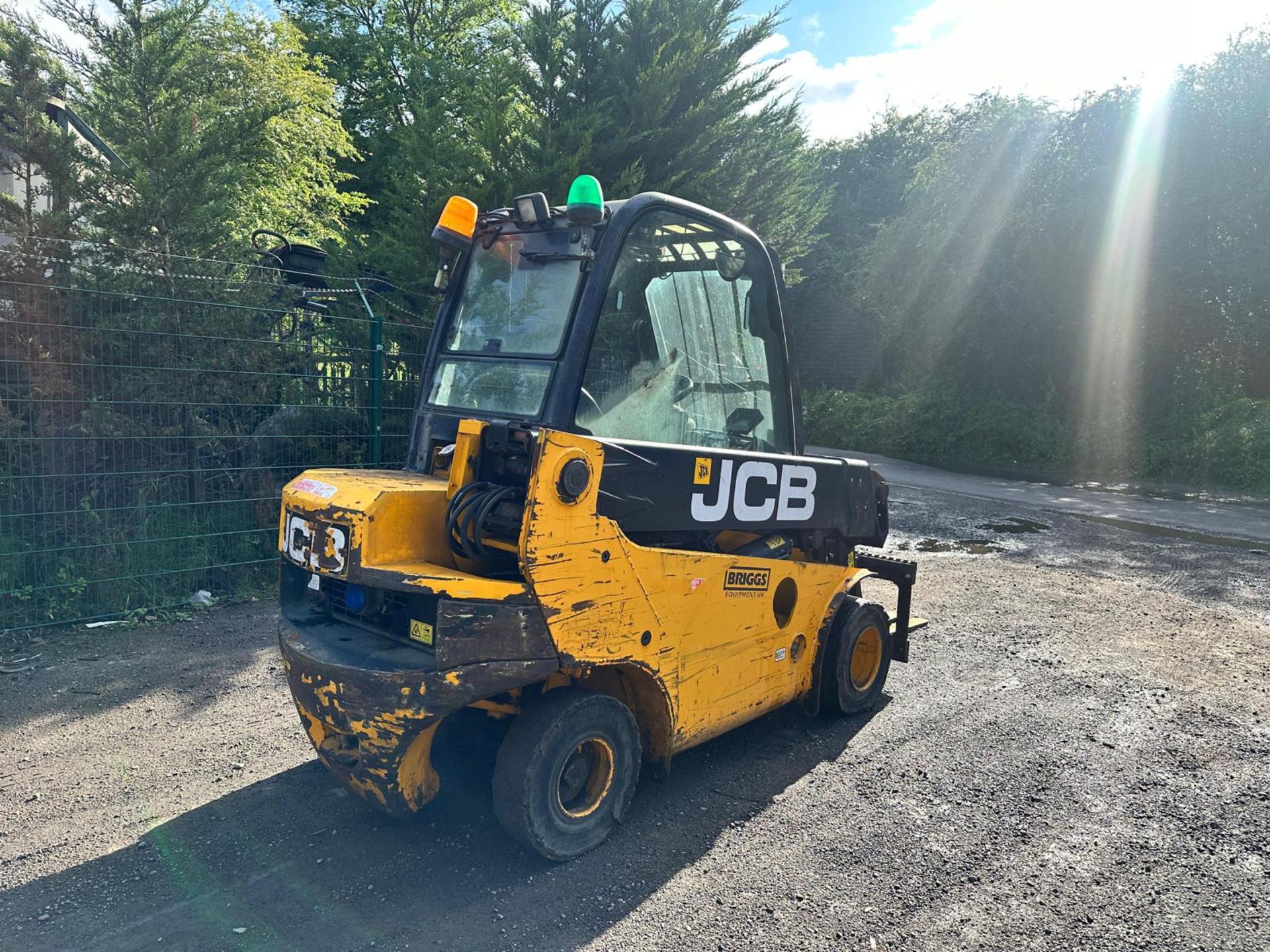 2012 JCB TLT30D TELESCOPIC FORKLIFT/TELETRUK *PLUS VAT* - Image 3 of 12