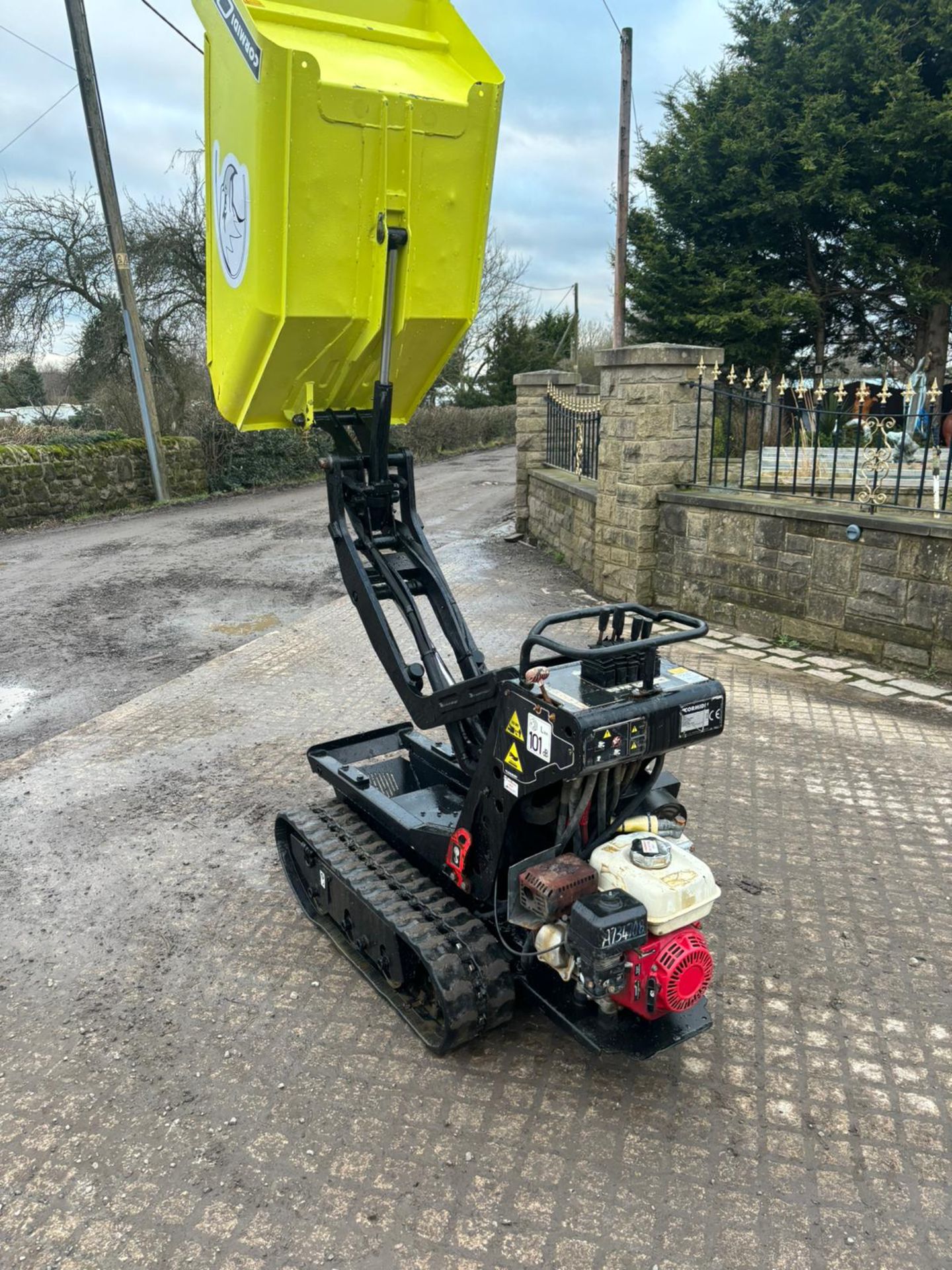 2016 Cormidi C6.50 Petrol Tracked Dumper *PLUS VAT* - Image 2 of 12