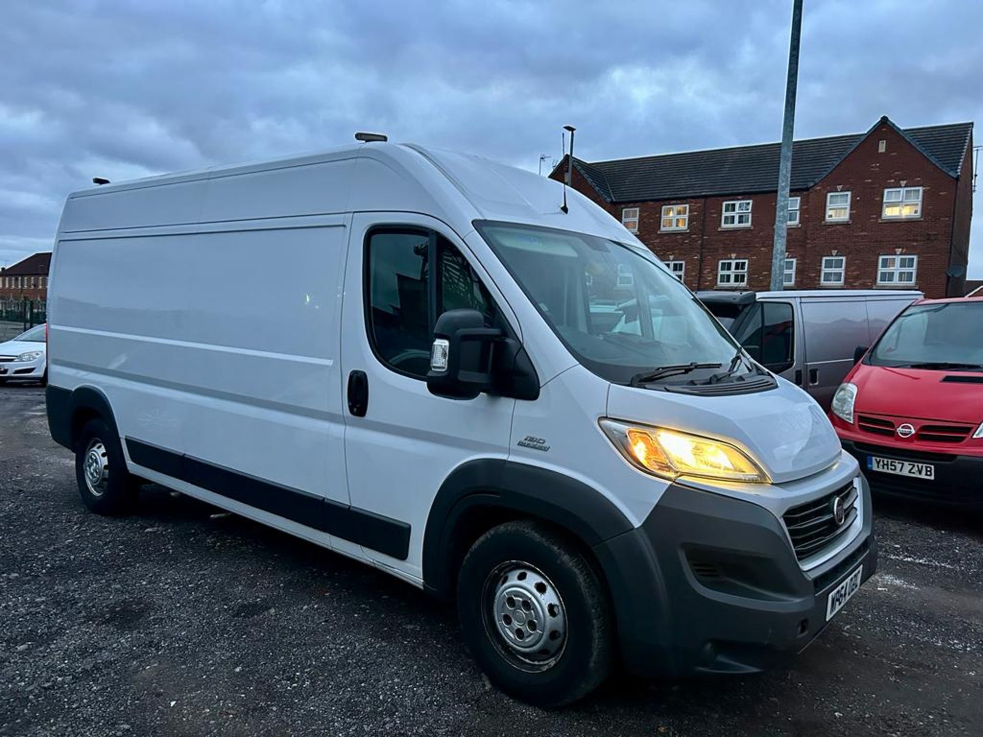 2015/64 REG FIAT DUCATO 35 MAXI MULTIJET 2.3 DIESEL WHITE PANEL VAN, SHOWING 1 FORMER KEEPER