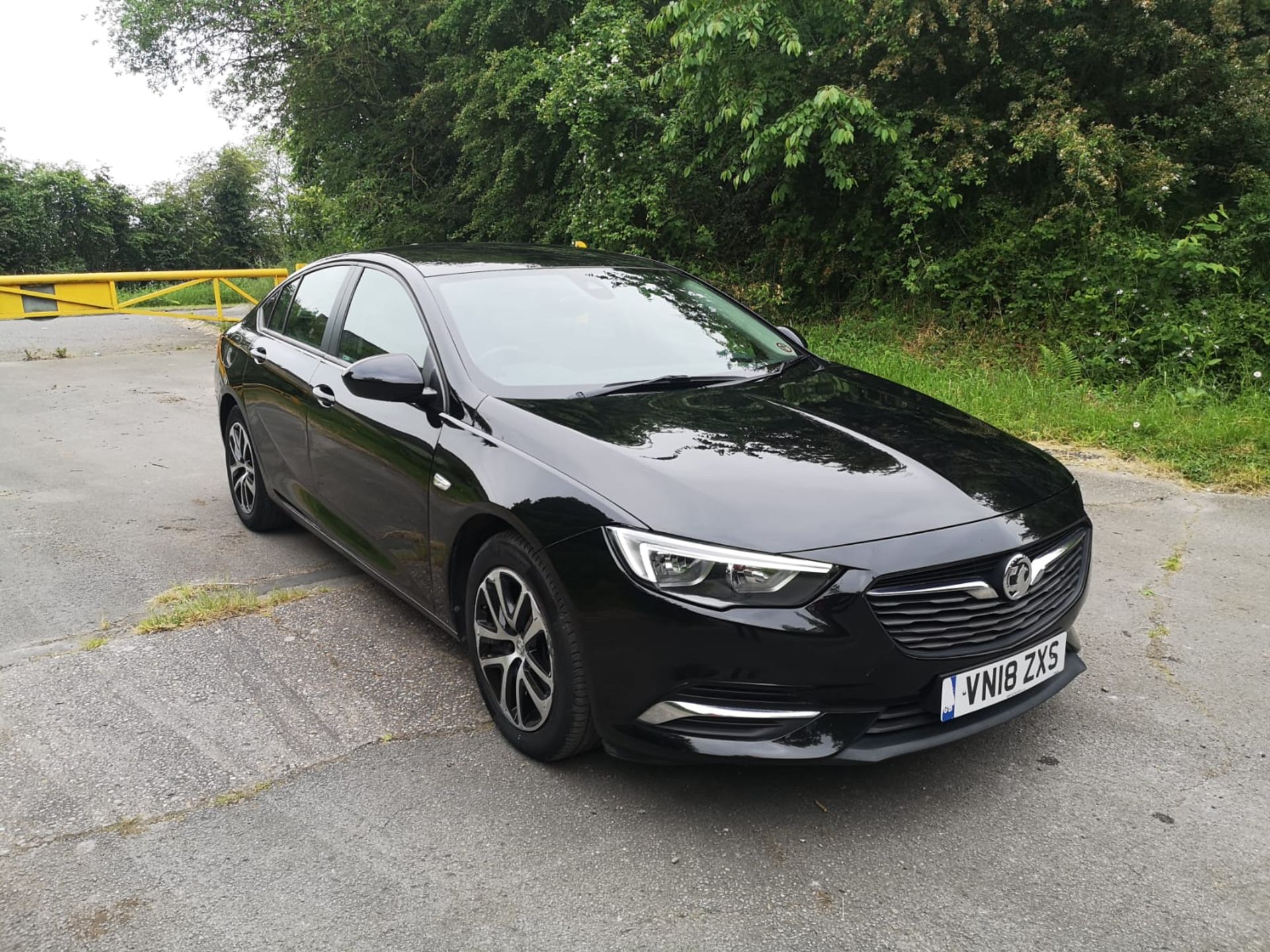 2018/18 REG VAUXHALL INSIGNIA DESIGN ECOTEC TURBO 1.6 DIESEL, SHOWING 0 FORMER KEEPERS *NO VAT* - Image 2 of 16