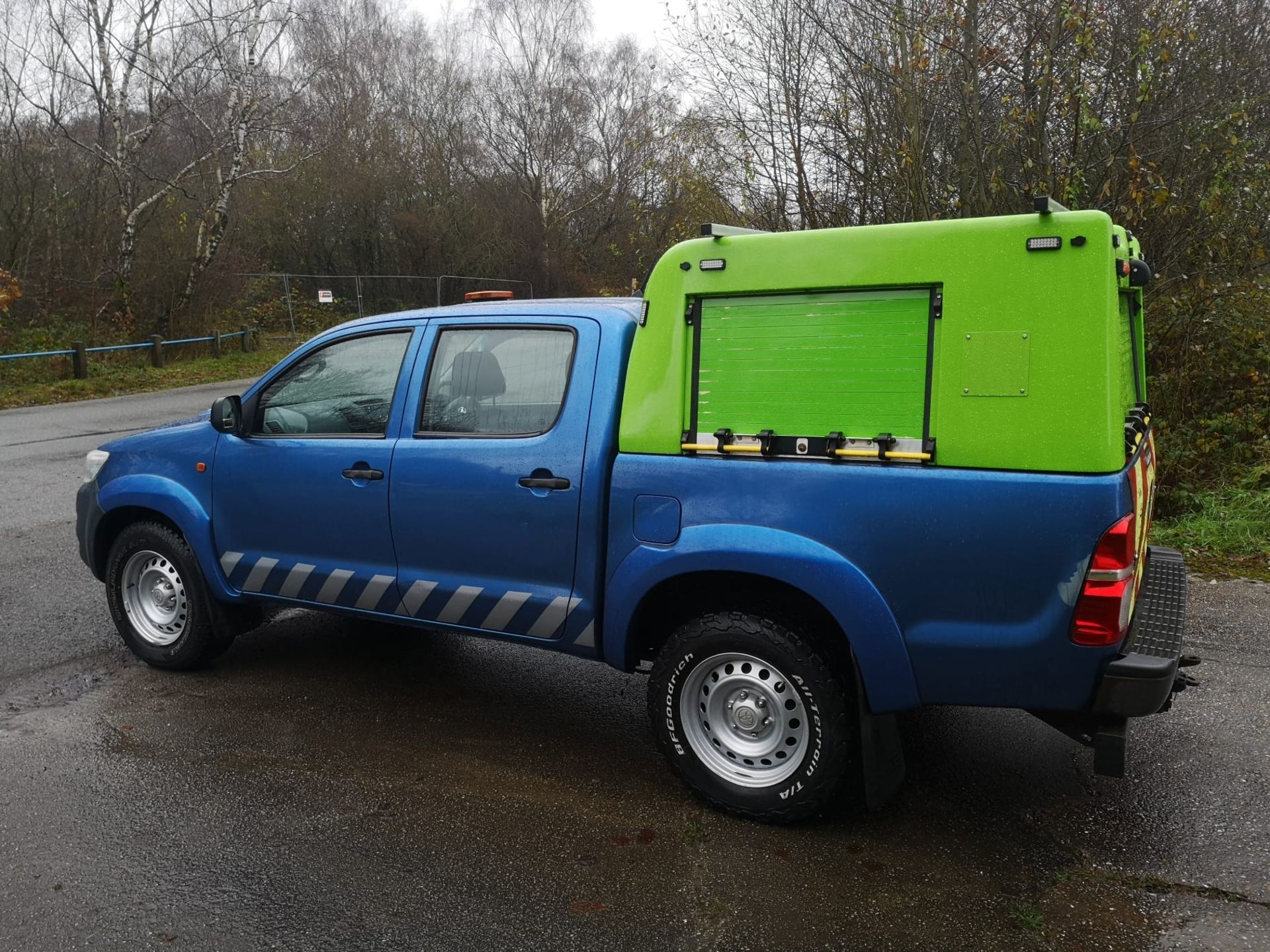 2015 TOYOTA HILUX ACTIVE D-4D 4X4 DCB MULTI-COLOURED PICKUP *NO VAT* - Image 4 of 16