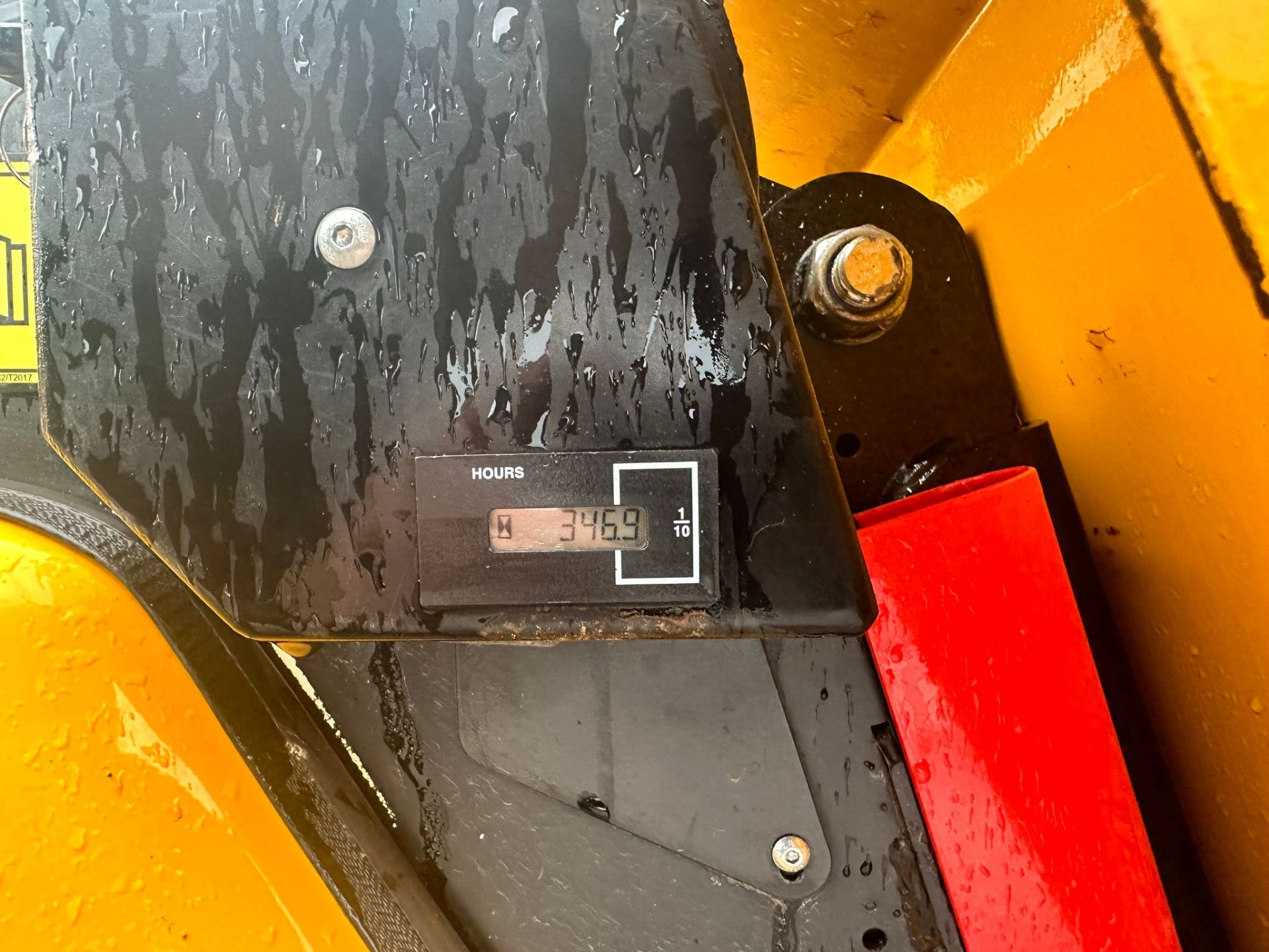 2022 JCB HTD-5 DIESEL TRACKED PEDESTRIAN HIGH TIP DUMPER WITH STEP *PLUS VAT* - Image 9 of 16