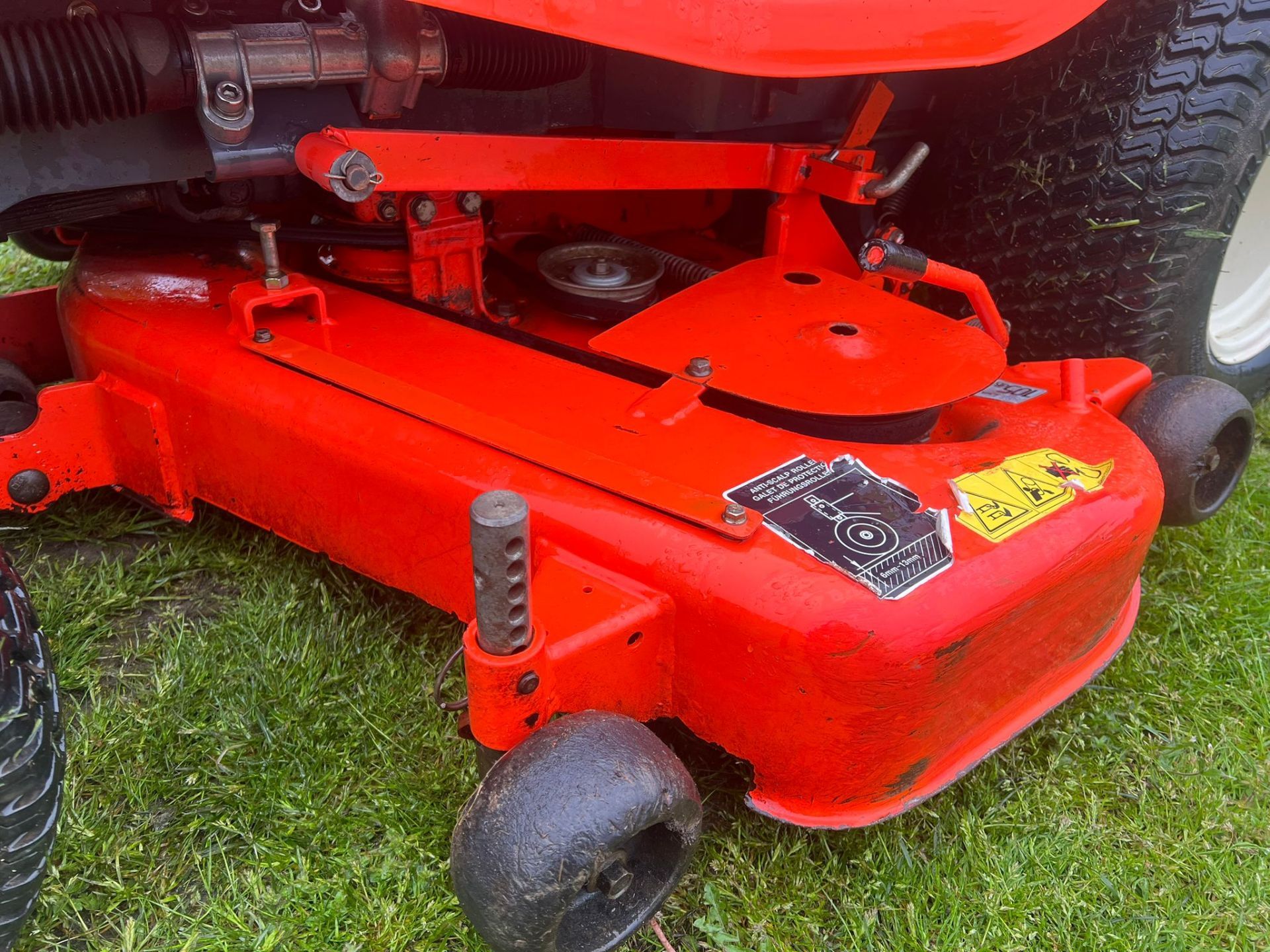 Kubota g18 ride on lawn mower (mint condition) *PLUS VAT* - Image 19 of 26