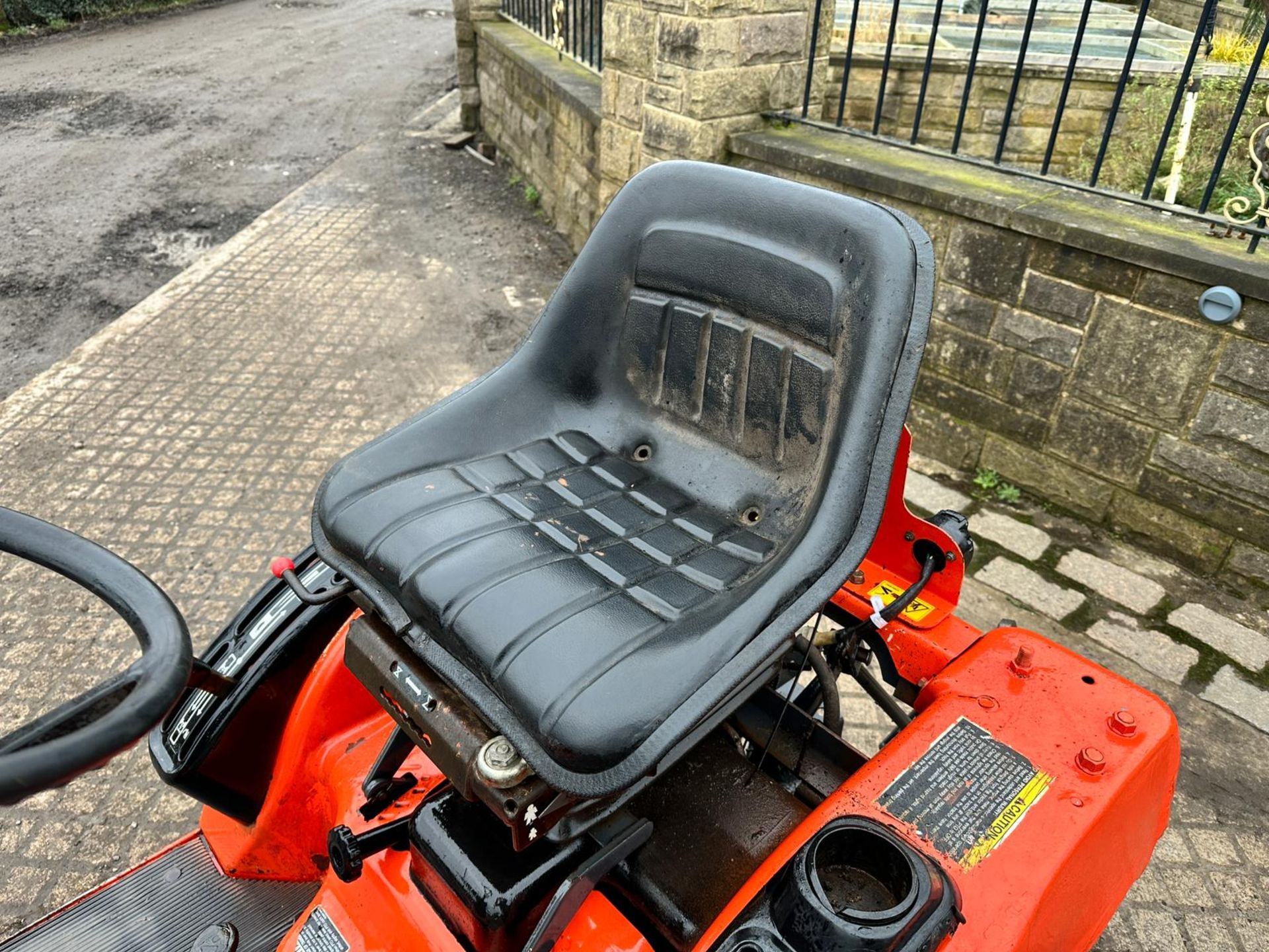 KUBOTA BX2200 22HP COMPACT TRACTOR *NO VAT* - Image 8 of 9